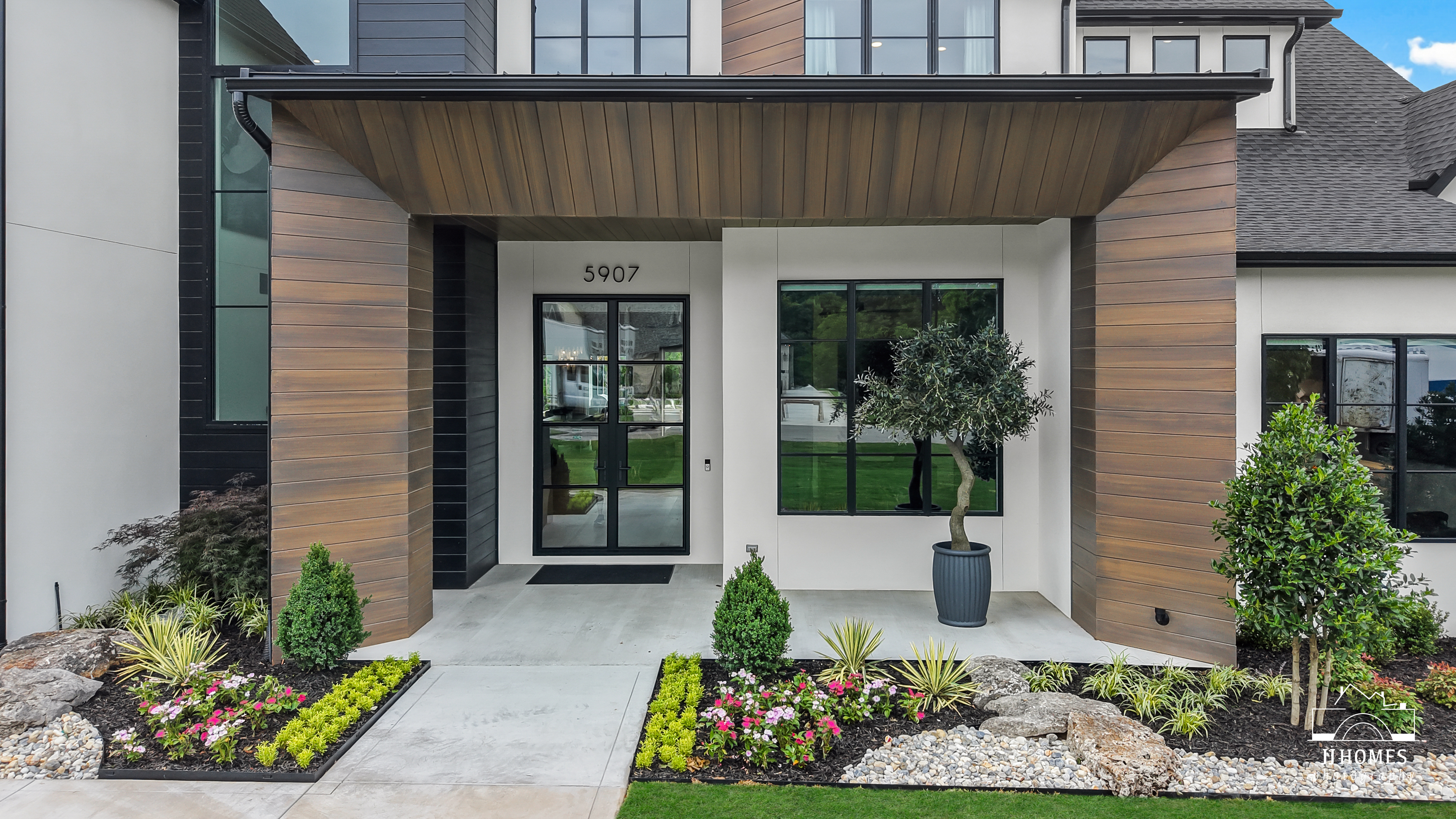5907 N EAGLE RD - Gallery Image 154