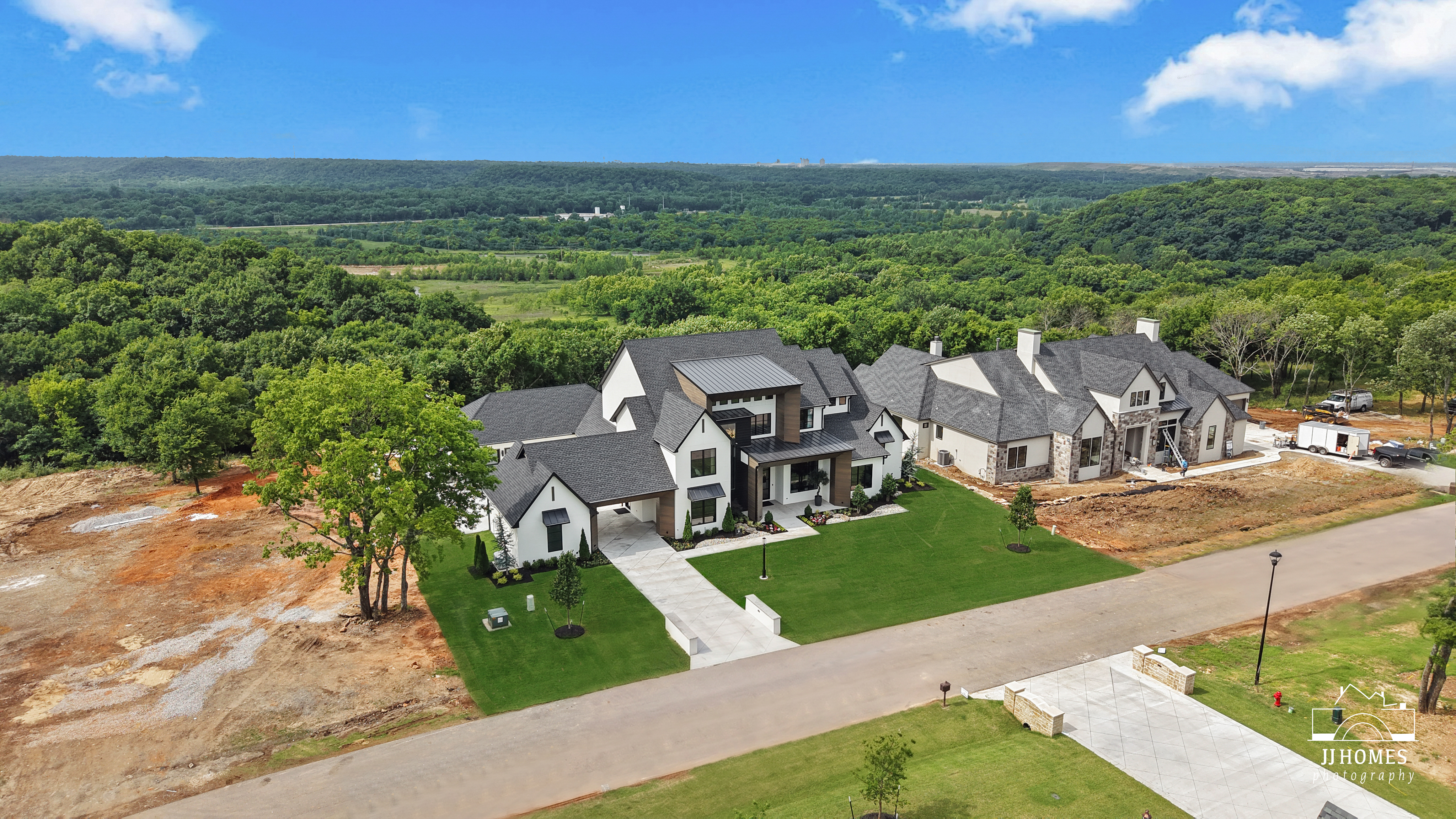 5907 N EAGLE RD - Gallery Image 168