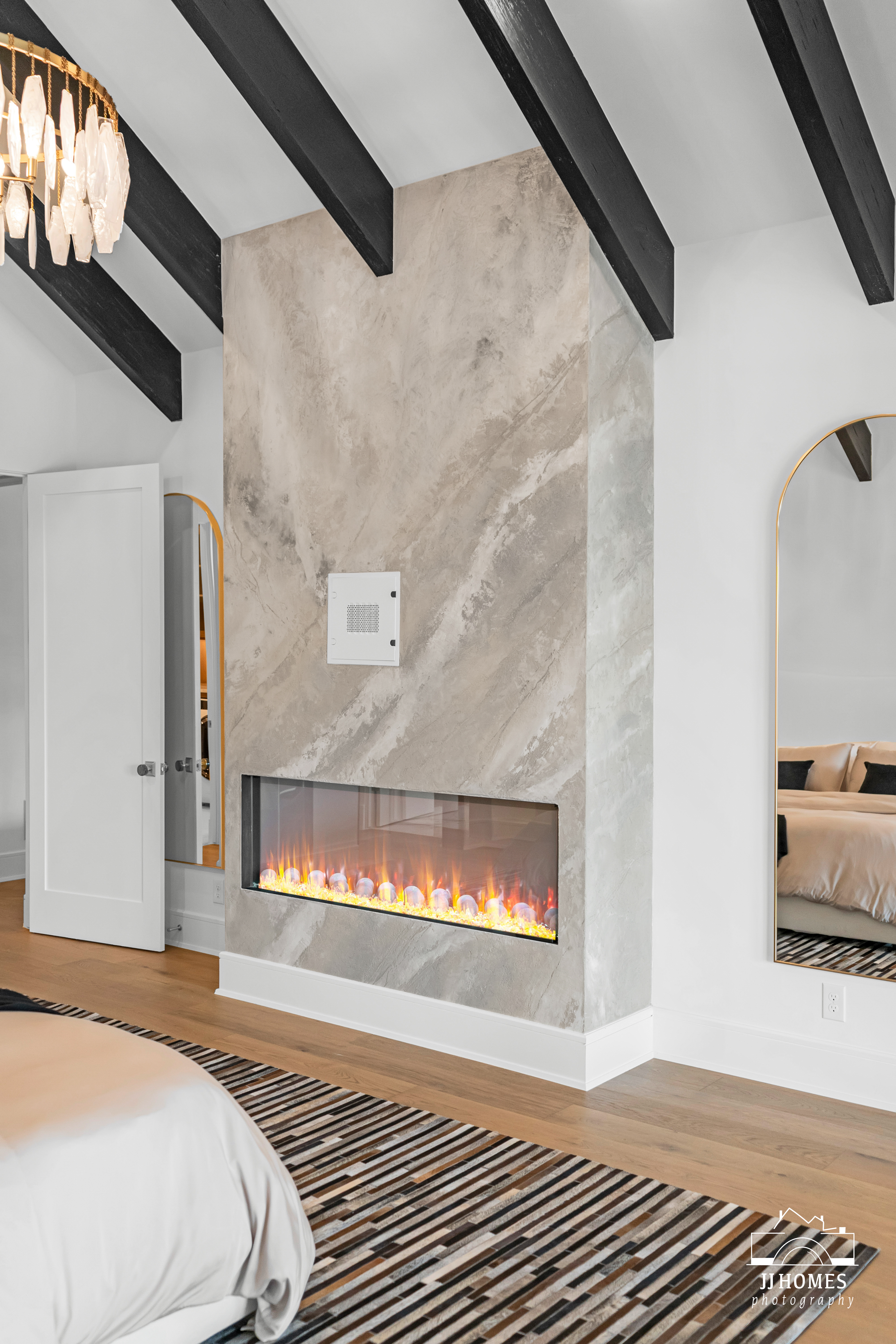 5907 N EAGLE RD - Gallery Image 170