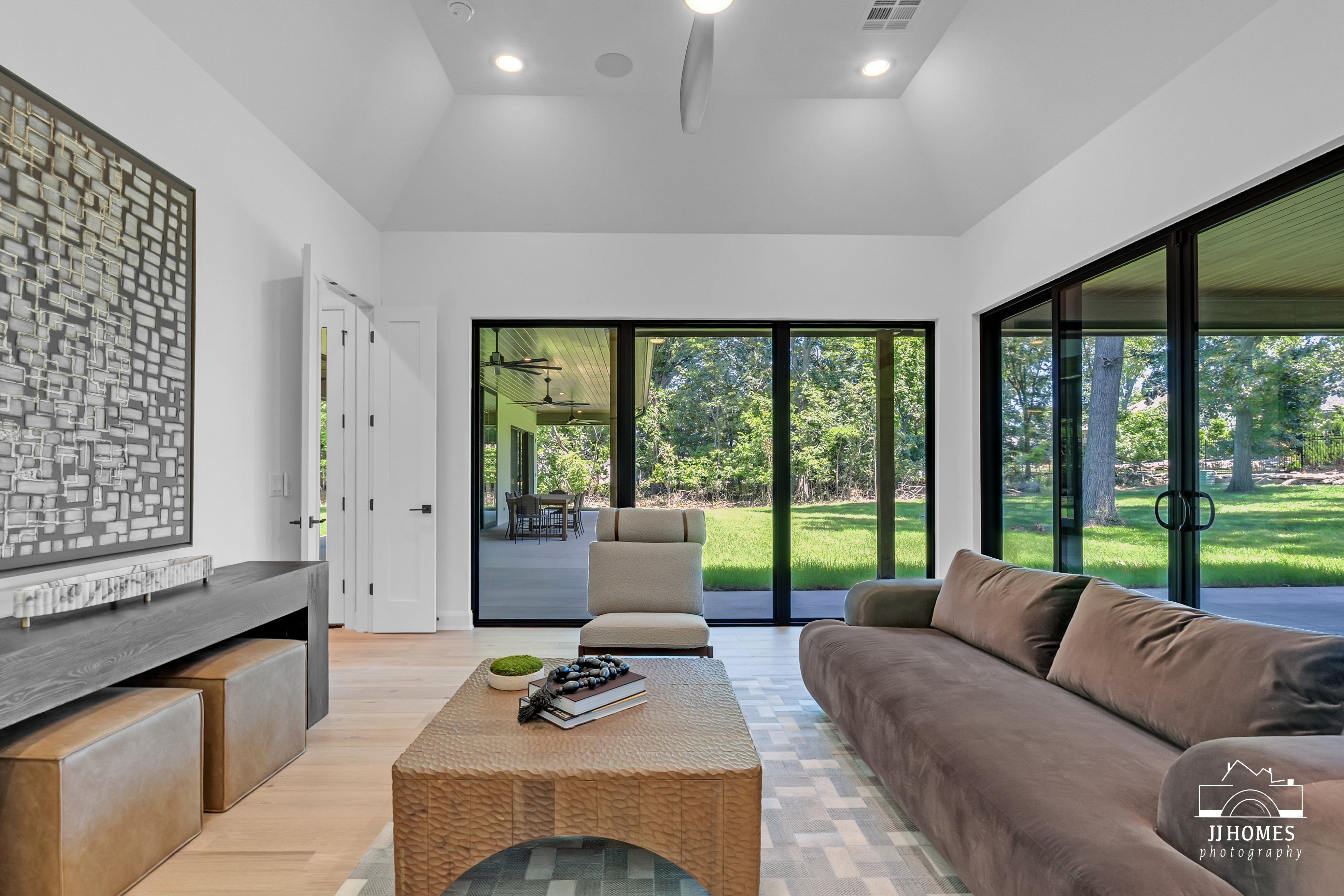 17878 E FALCON PASS - Gallery Image 14