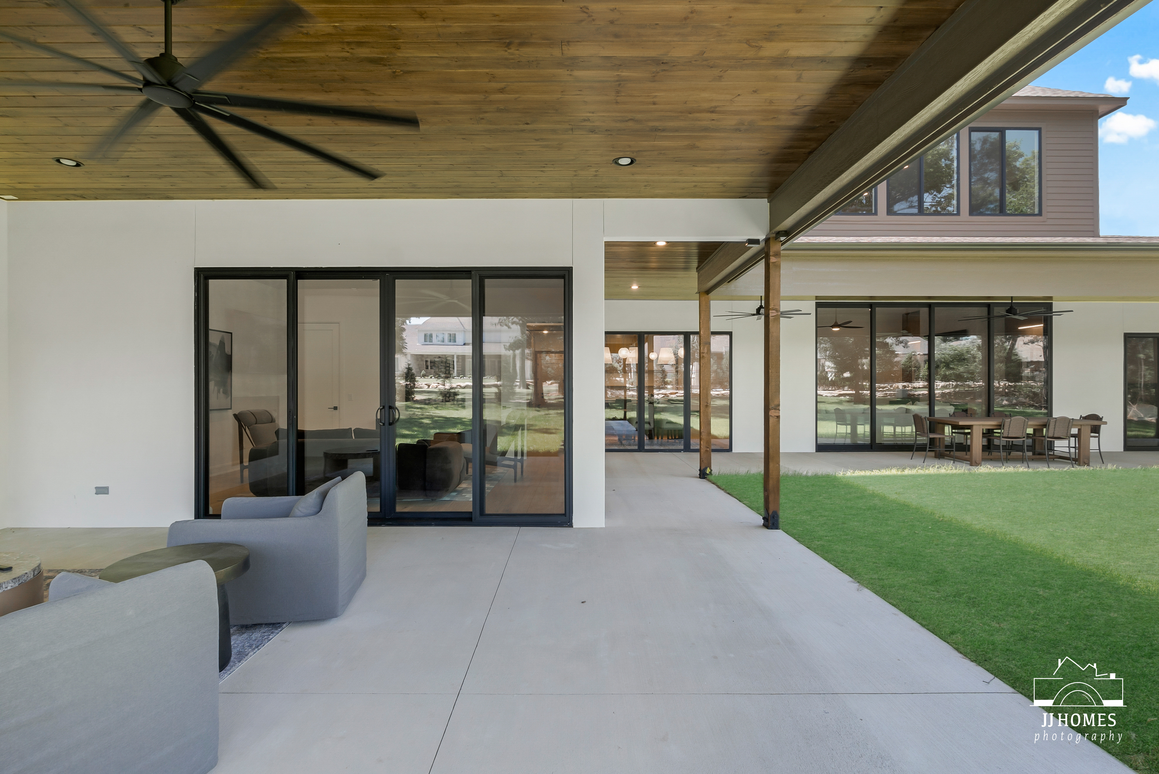 17878 E FALCON PASS - Gallery Image 23
