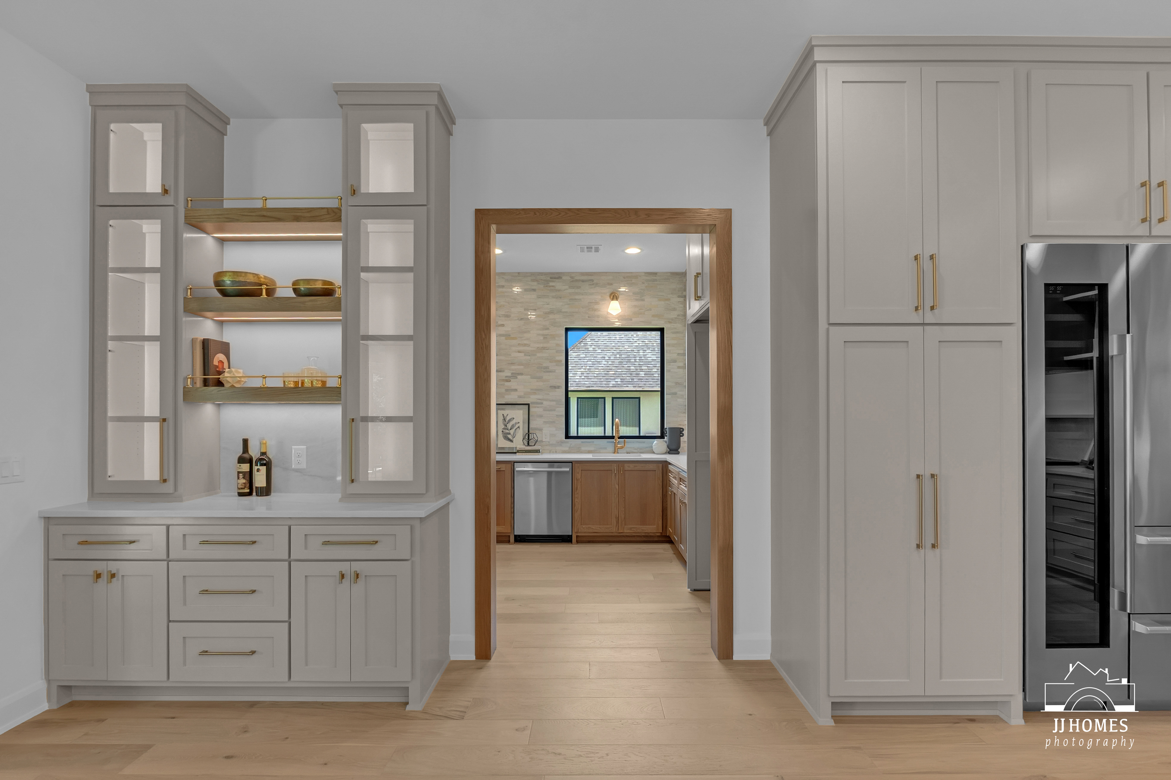 17878 E FALCON PASS - Gallery Image 32