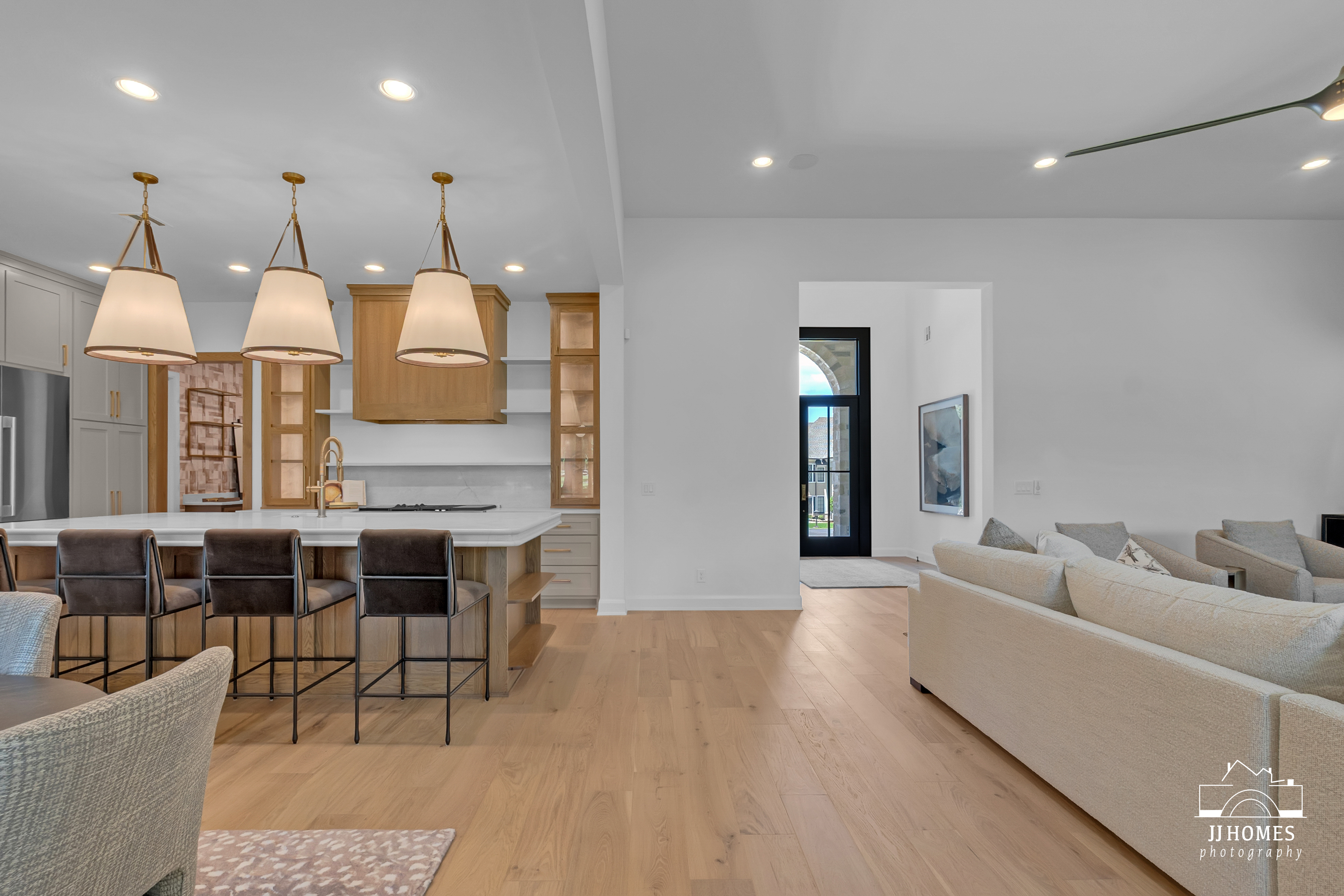 17878 E FALCON PASS - Gallery Image 41