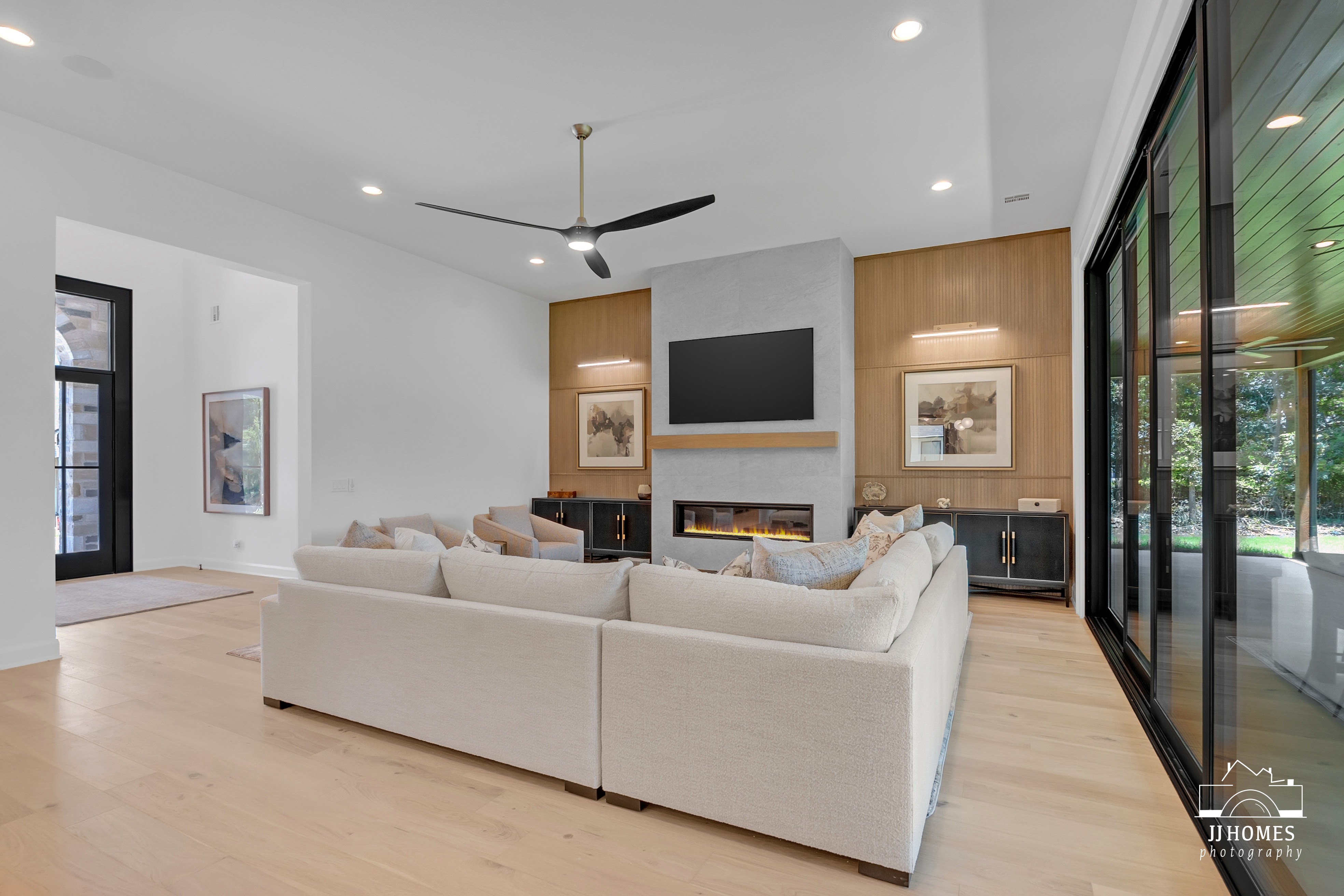 17878 E FALCON PASS - Gallery Image 51