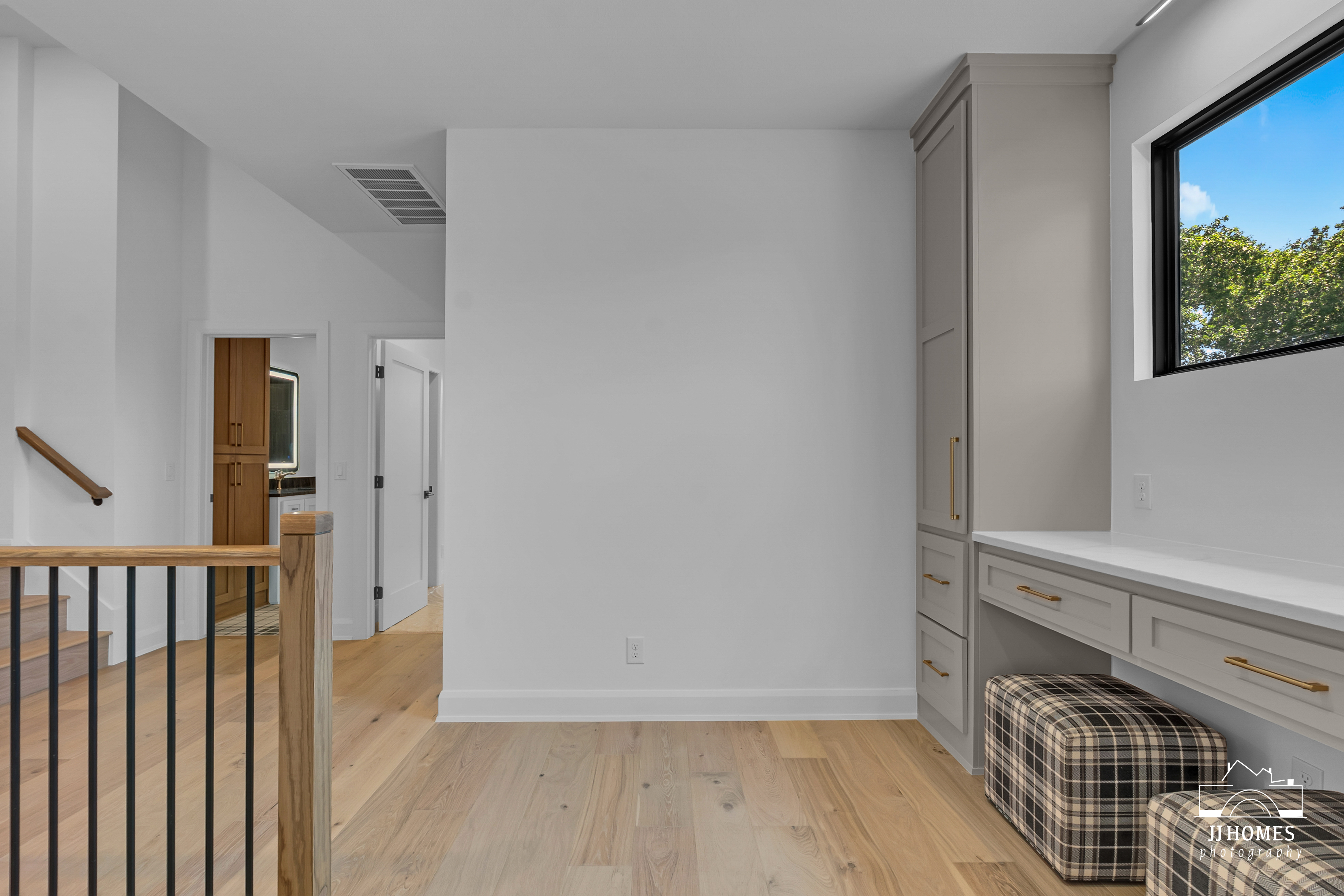 17878 E FALCON PASS - Gallery Image 59