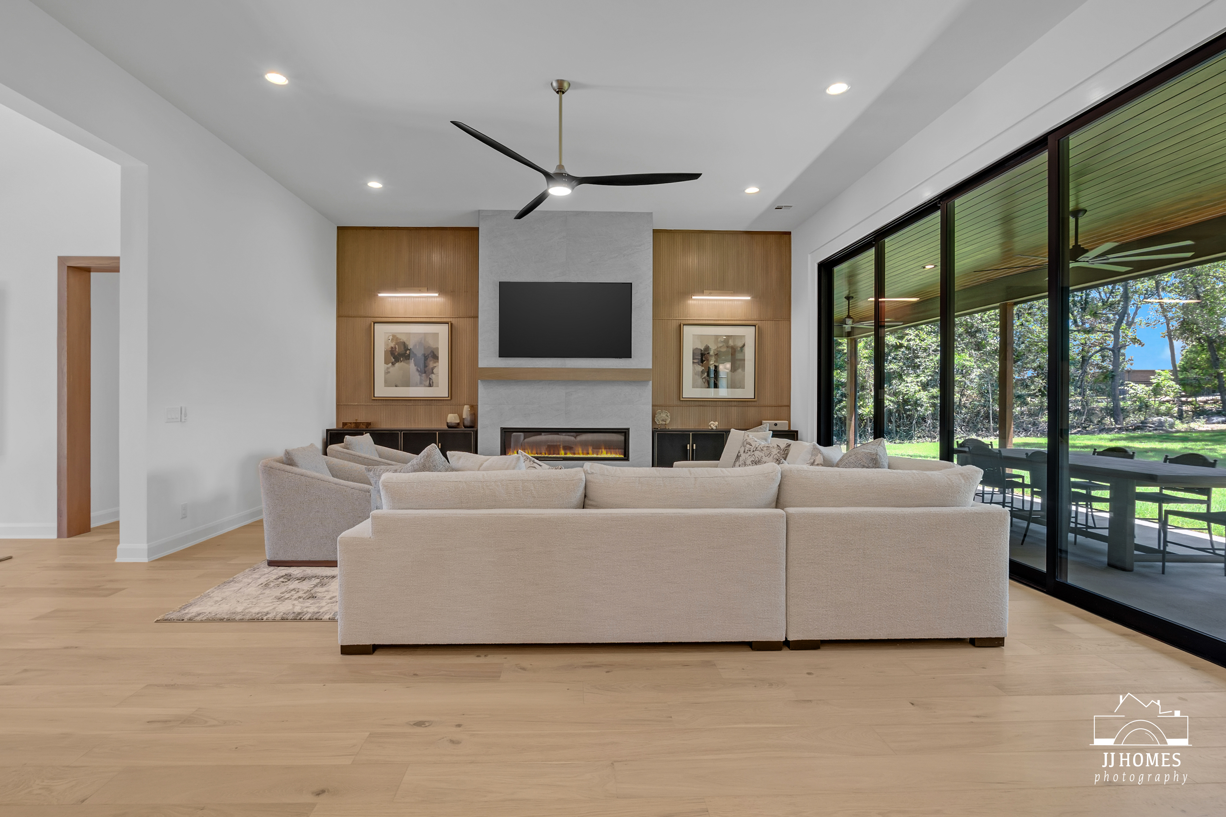 17878 E FALCON PASS - Gallery Image 64