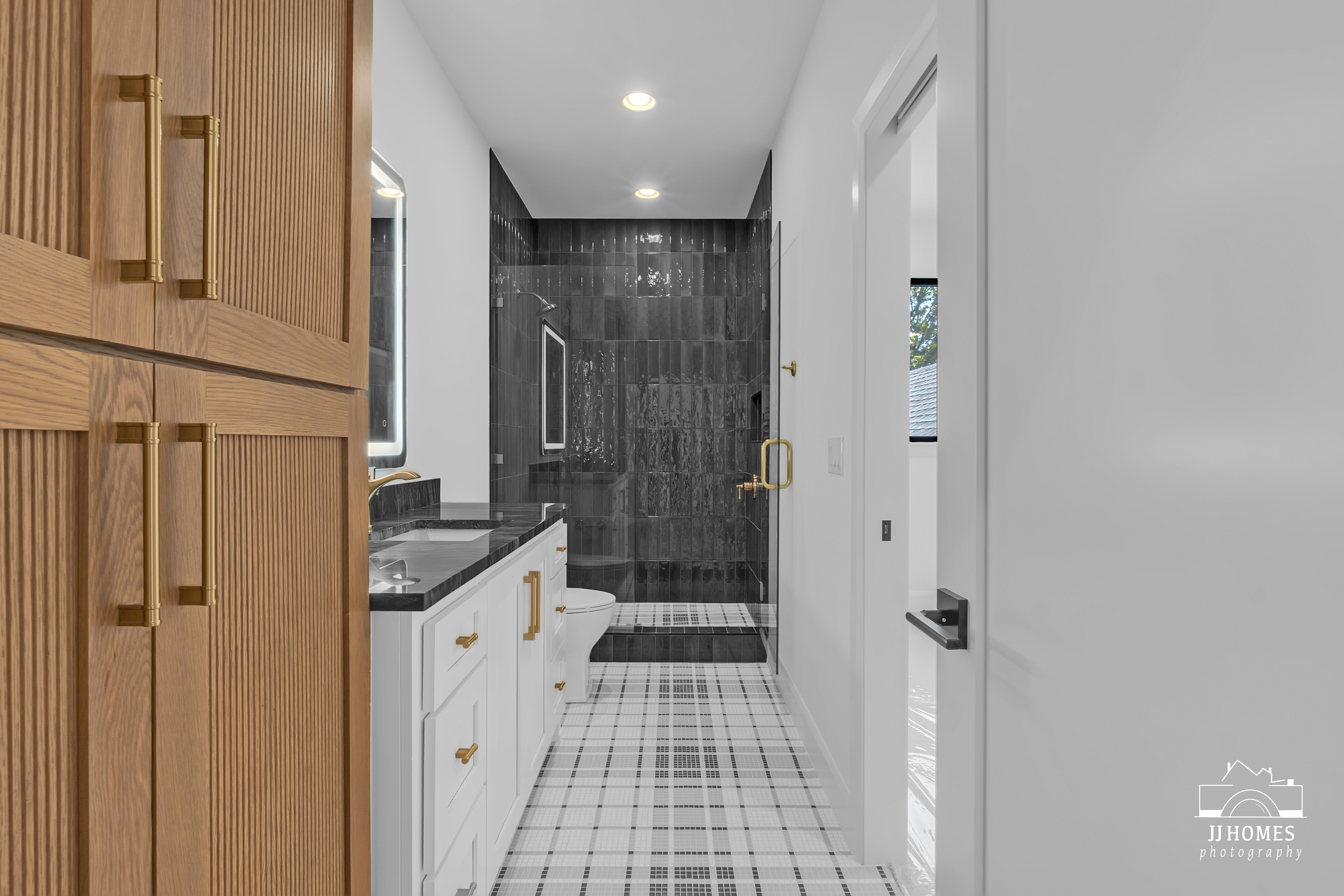 17878 E FALCON PASS - Gallery Image 70