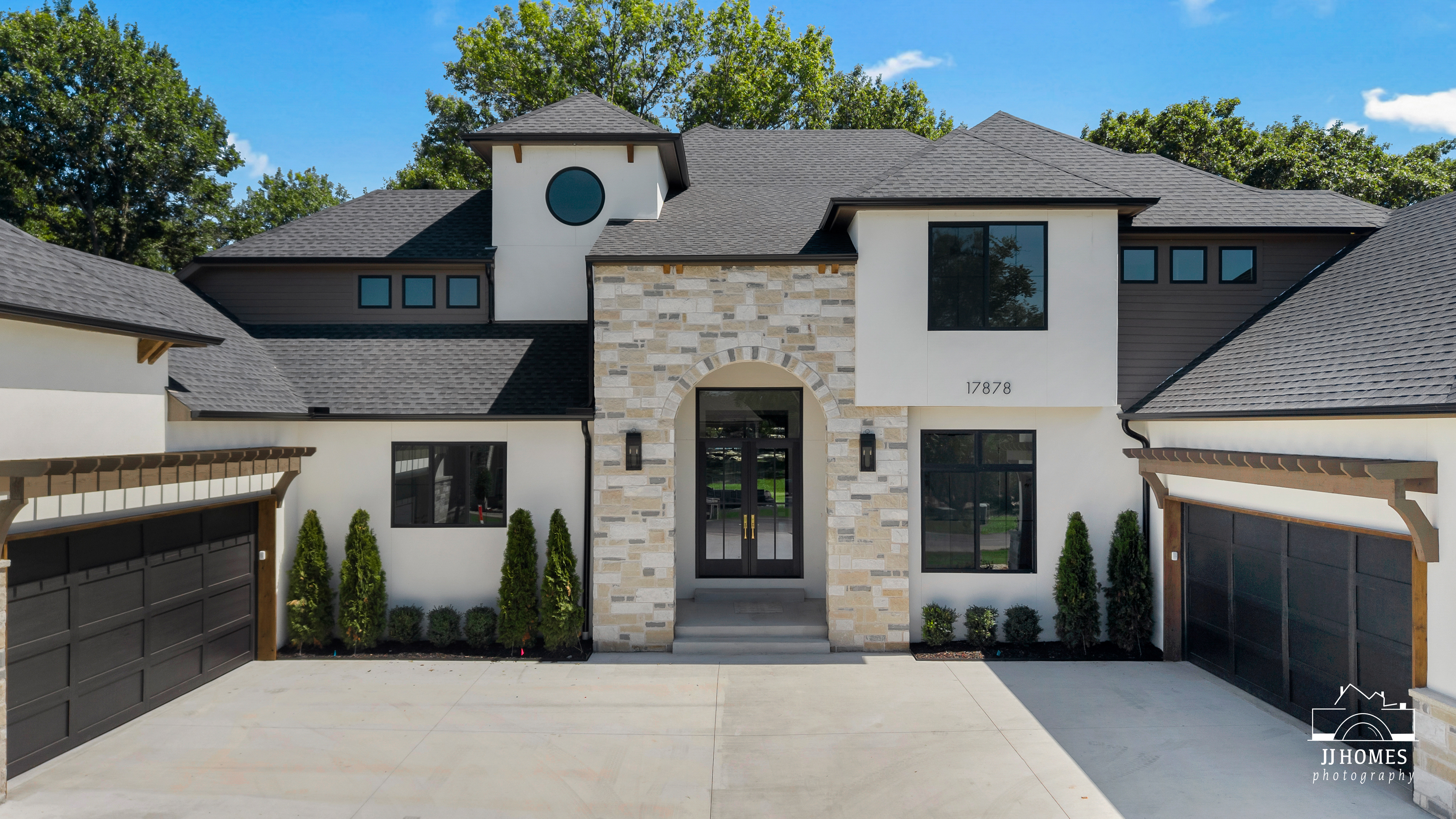 17878 E FALCON PASS - Gallery Image 73