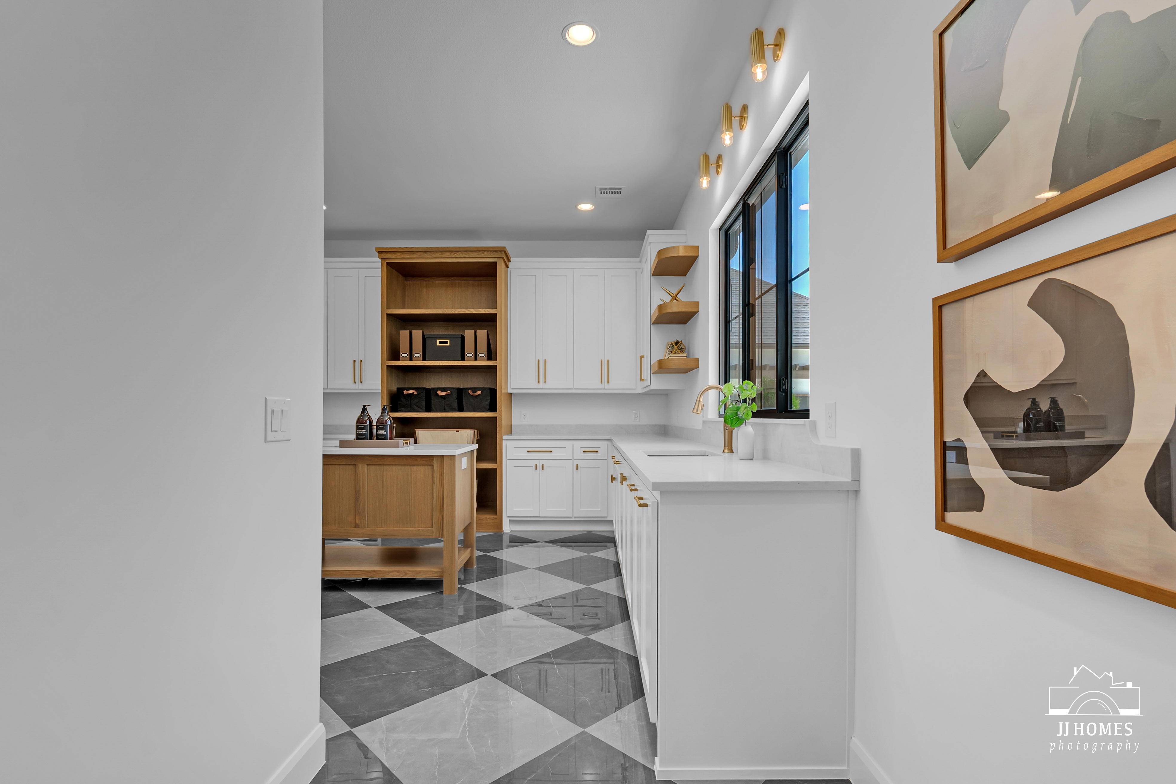 17878 E FALCON PASS - Gallery Image 97