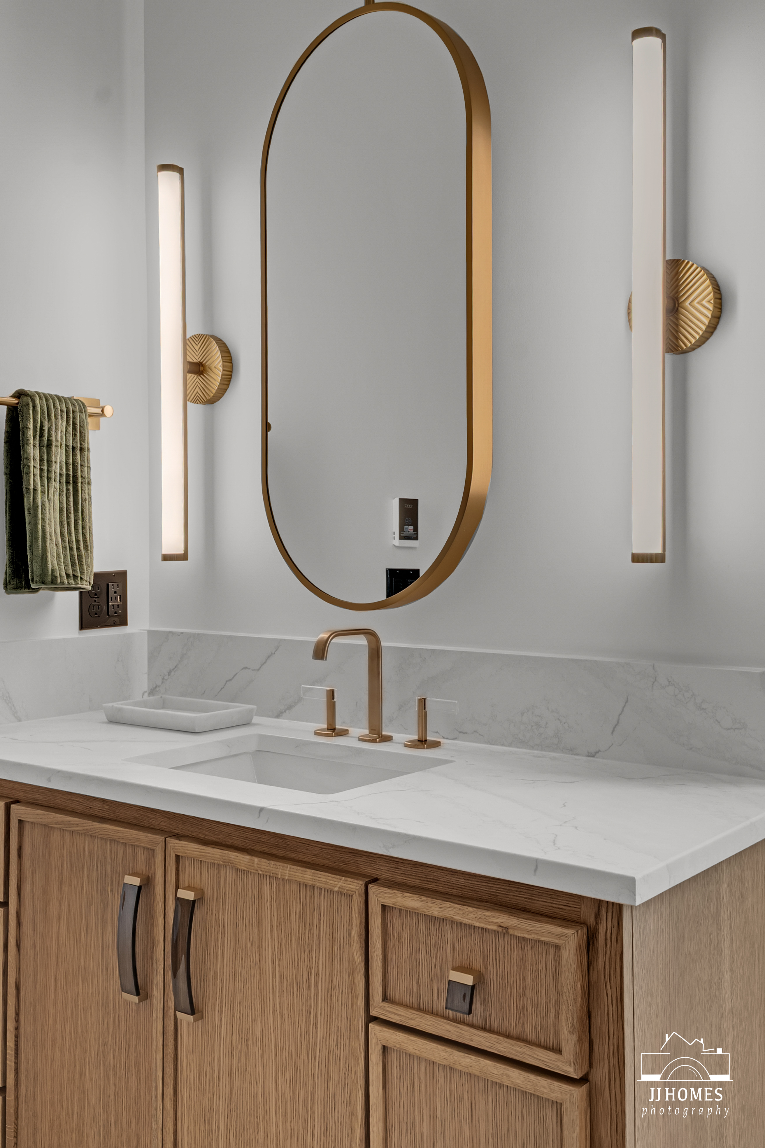 704 N 89TH ST - Gallery Image 9