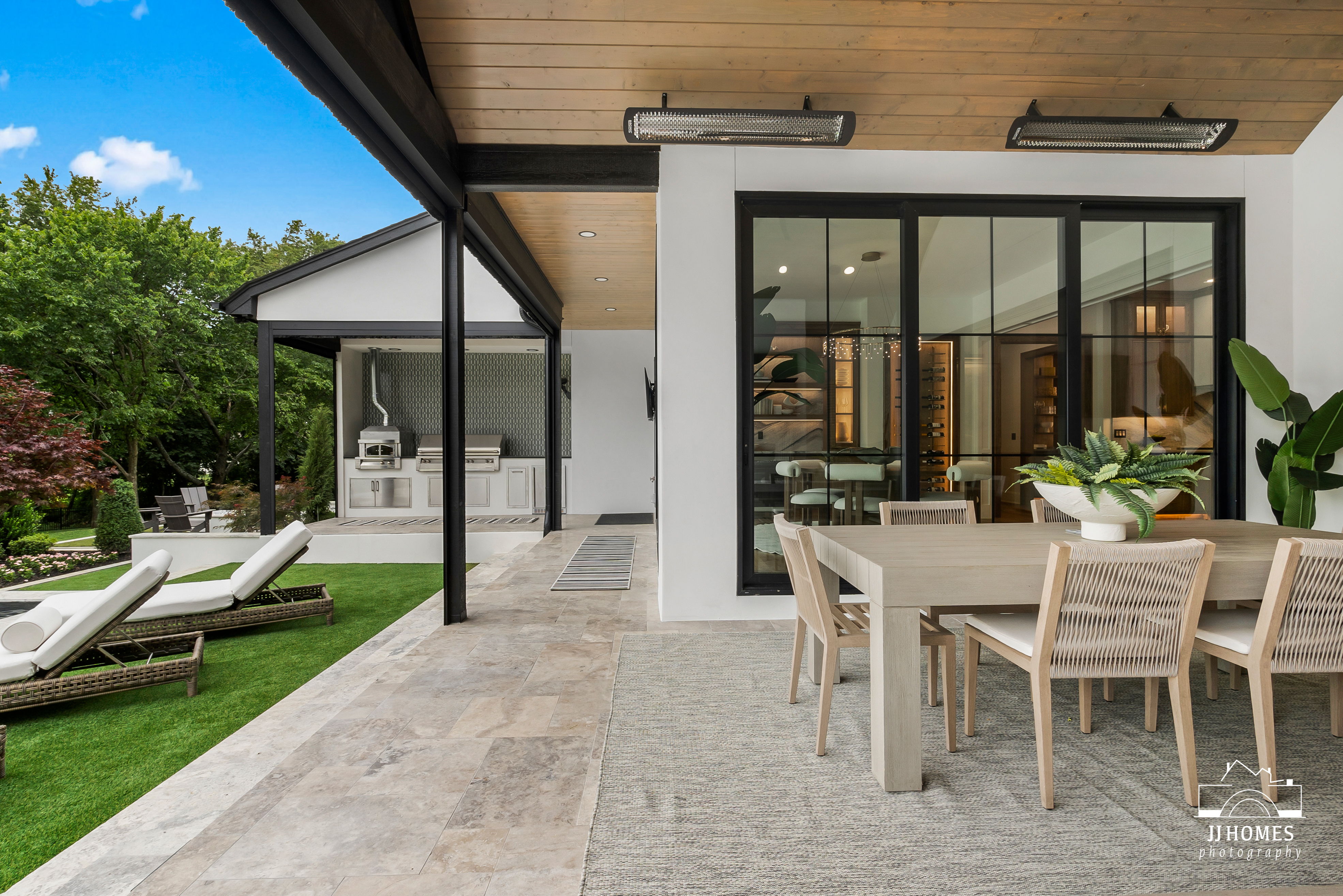 704 N 89TH ST - Gallery Image 10