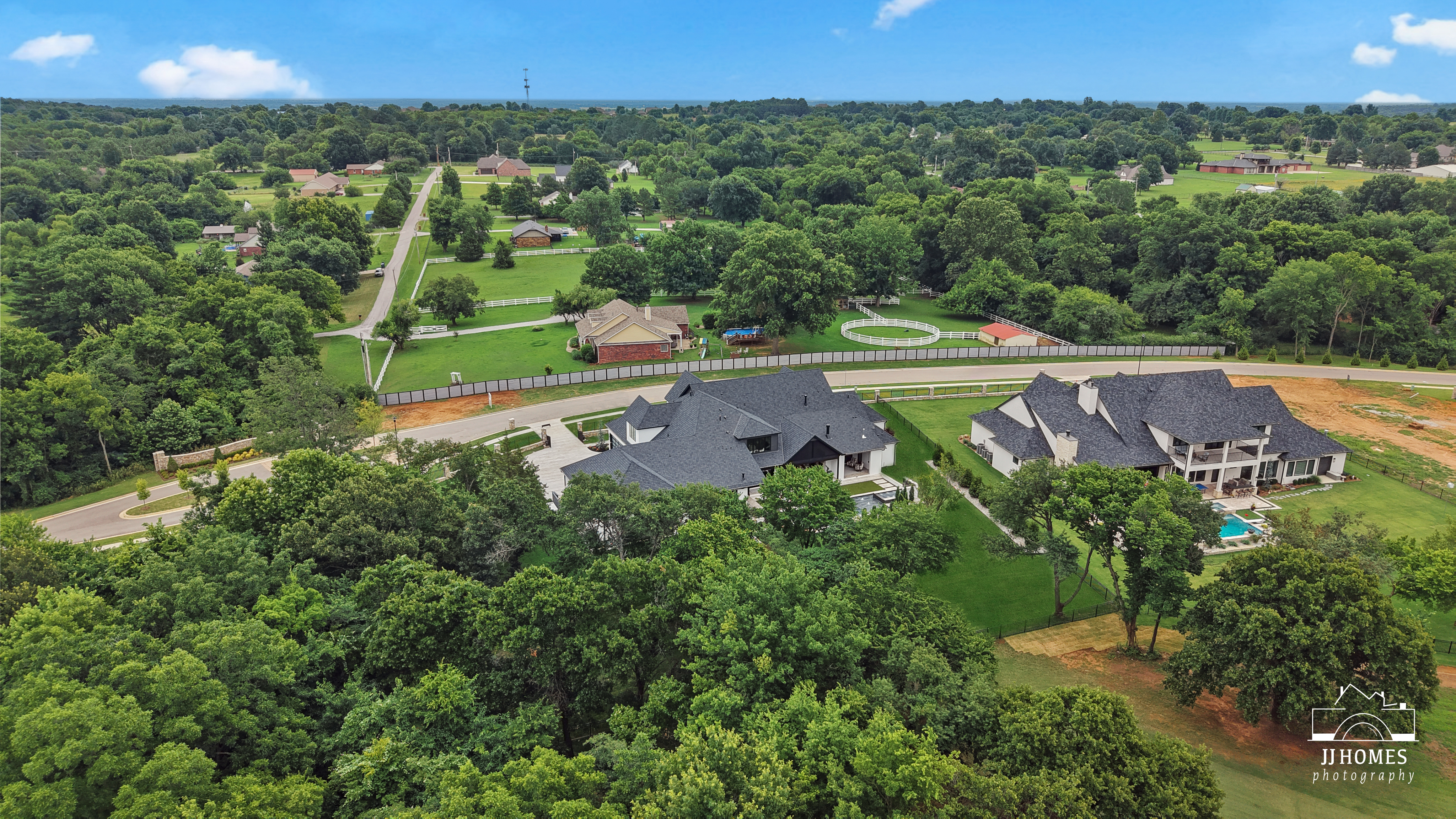 704 N 89TH ST - Gallery Image 12