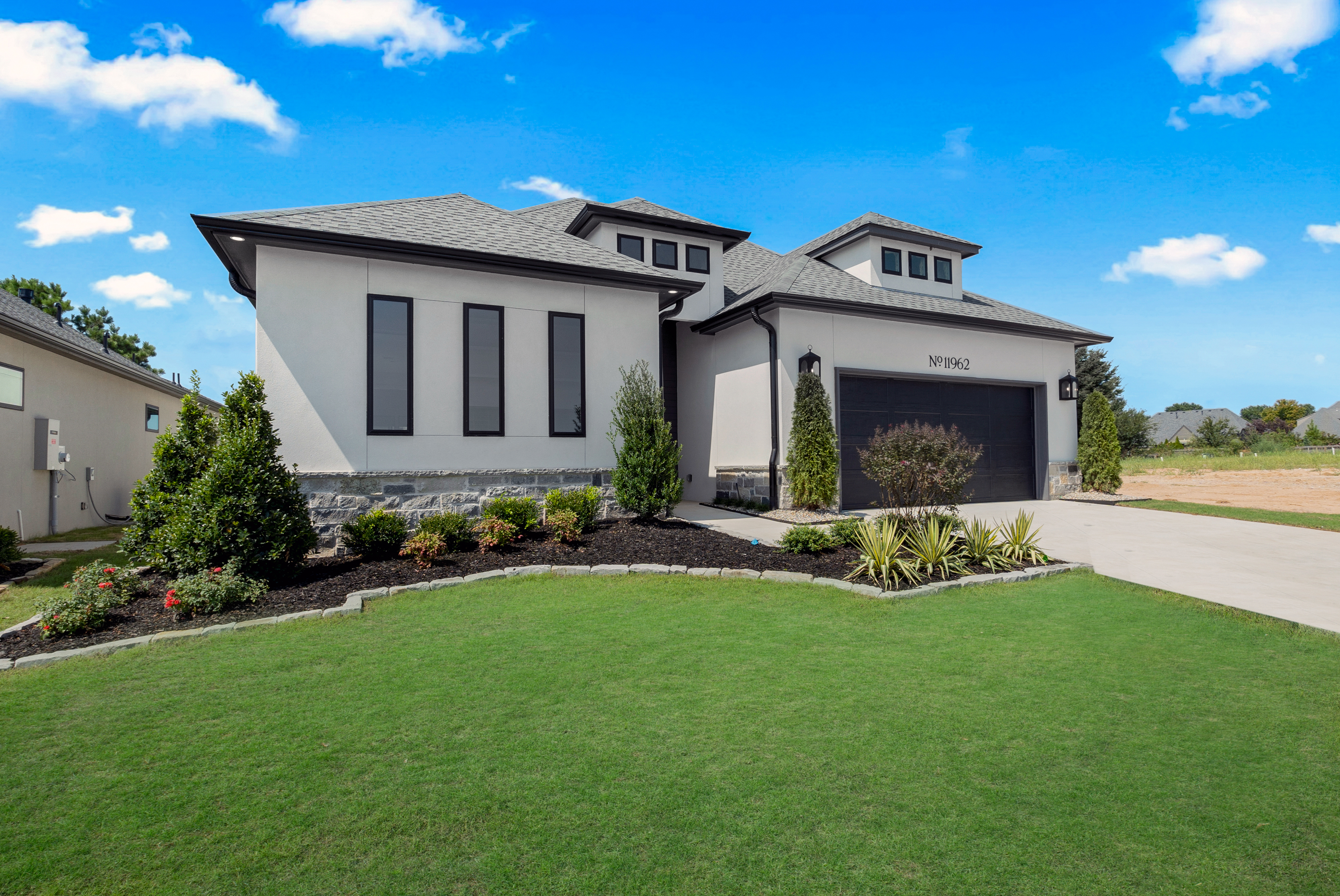 11962 S 94TH E AVE - Gallery Image 23