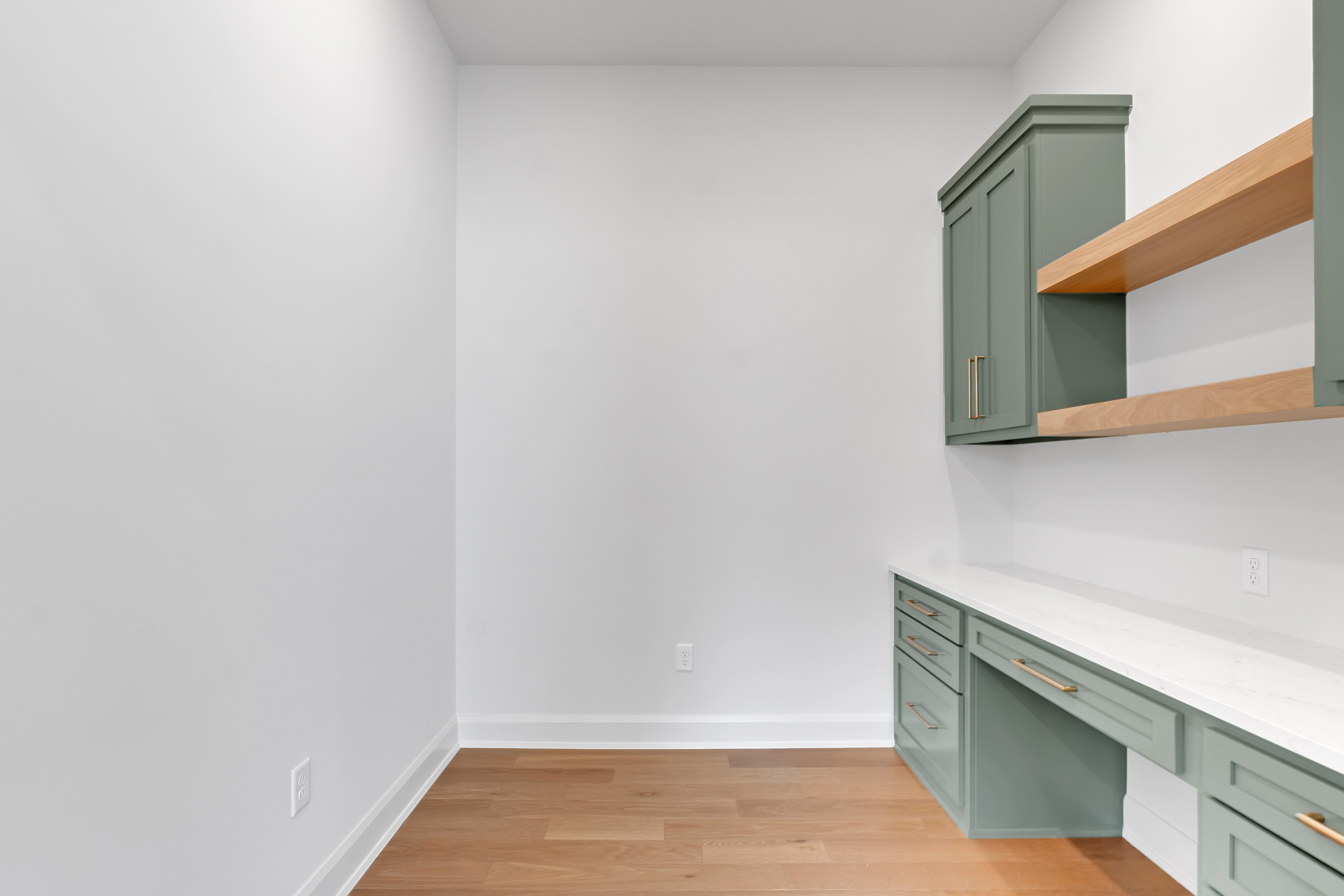 11962 S 94TH E AVE - Gallery Image 36