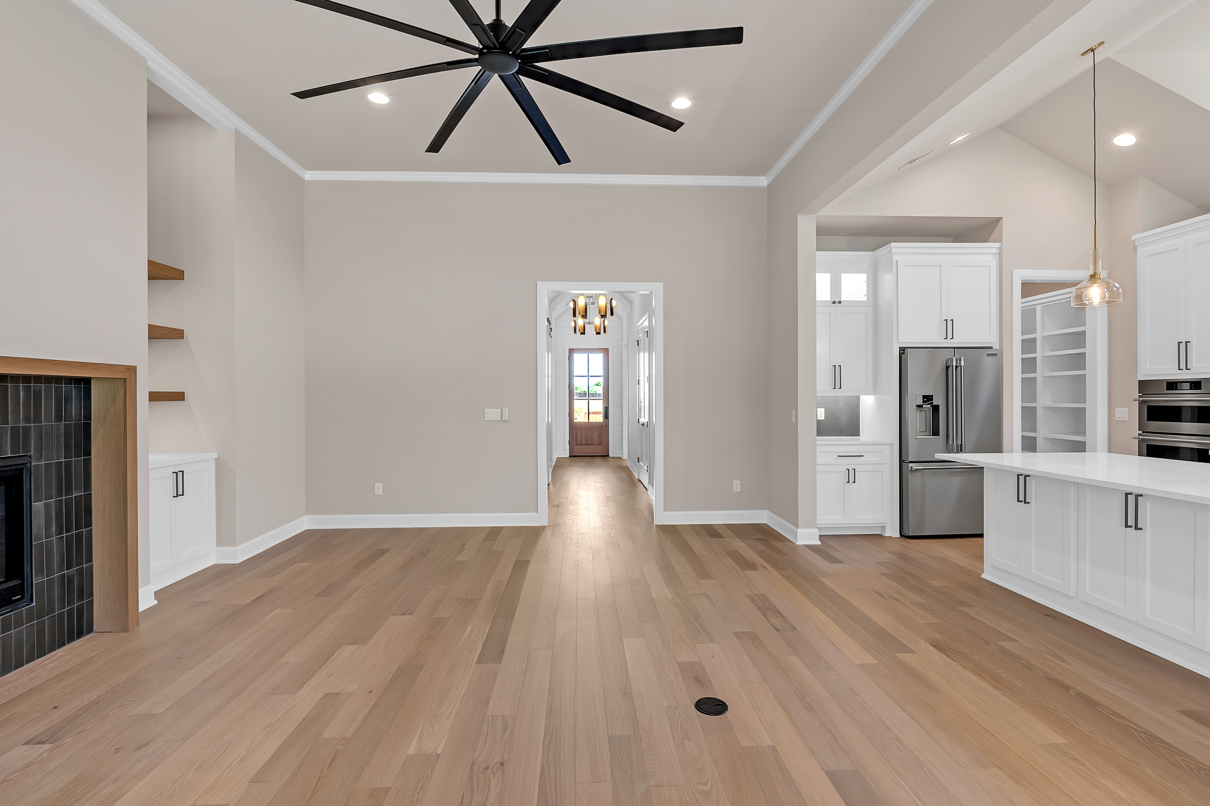 11966 S 94TH E AVE - Gallery Image 3