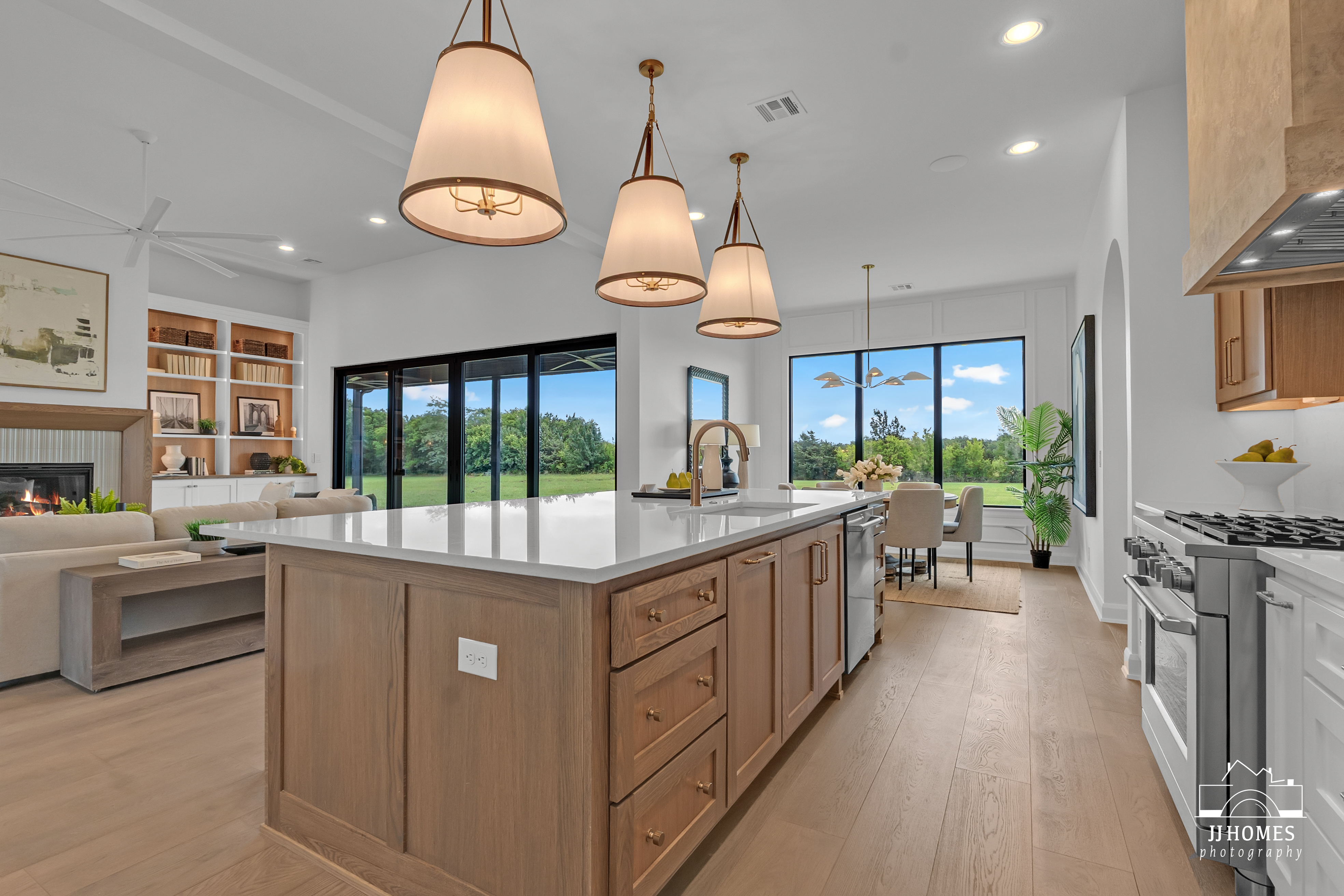 15227 S 27TH E AVE - Gallery Image 16