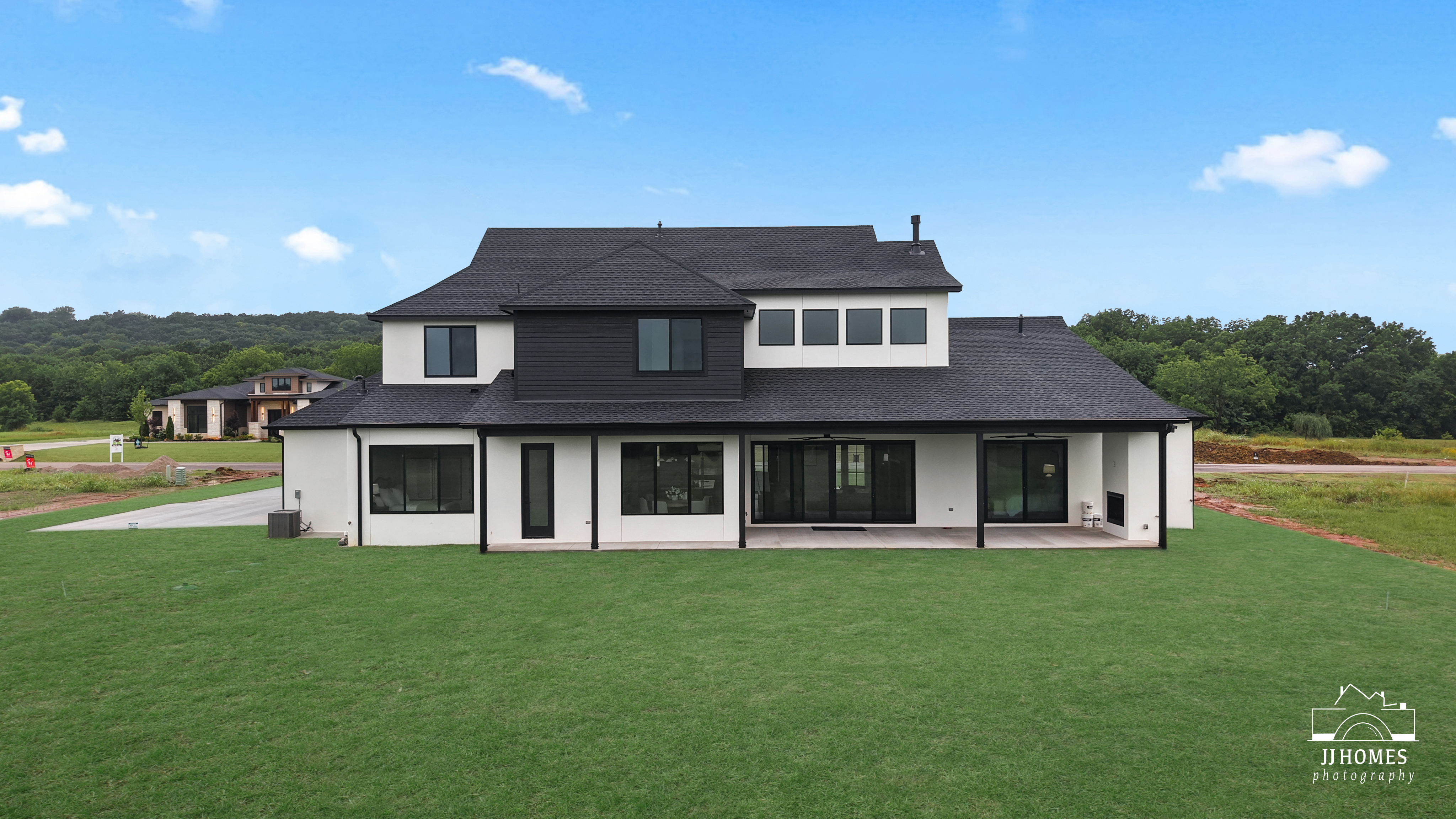 15227 S 27TH E AVE - Gallery Image 21