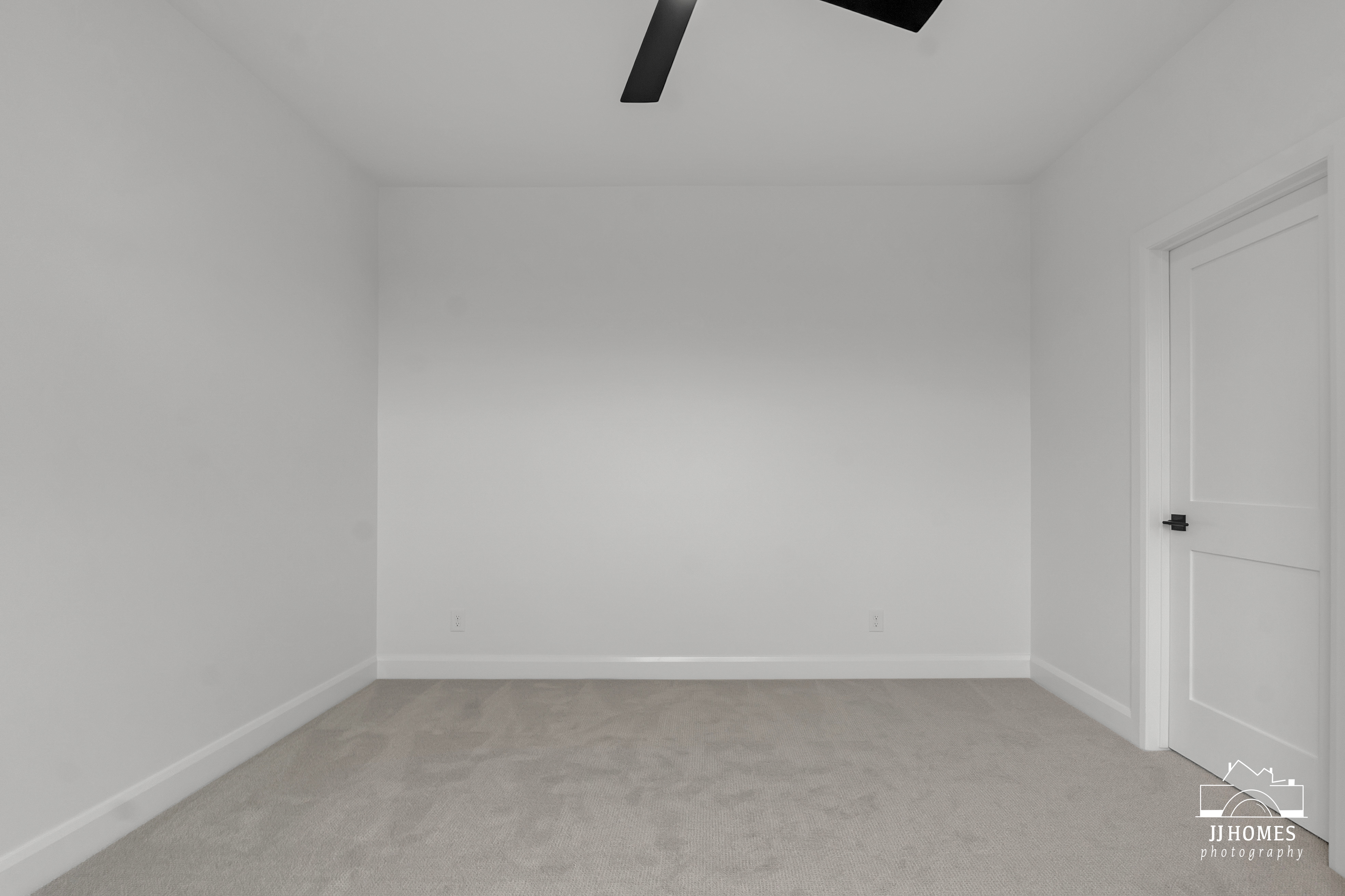 15227 S 27TH E AVE - Gallery Image 27