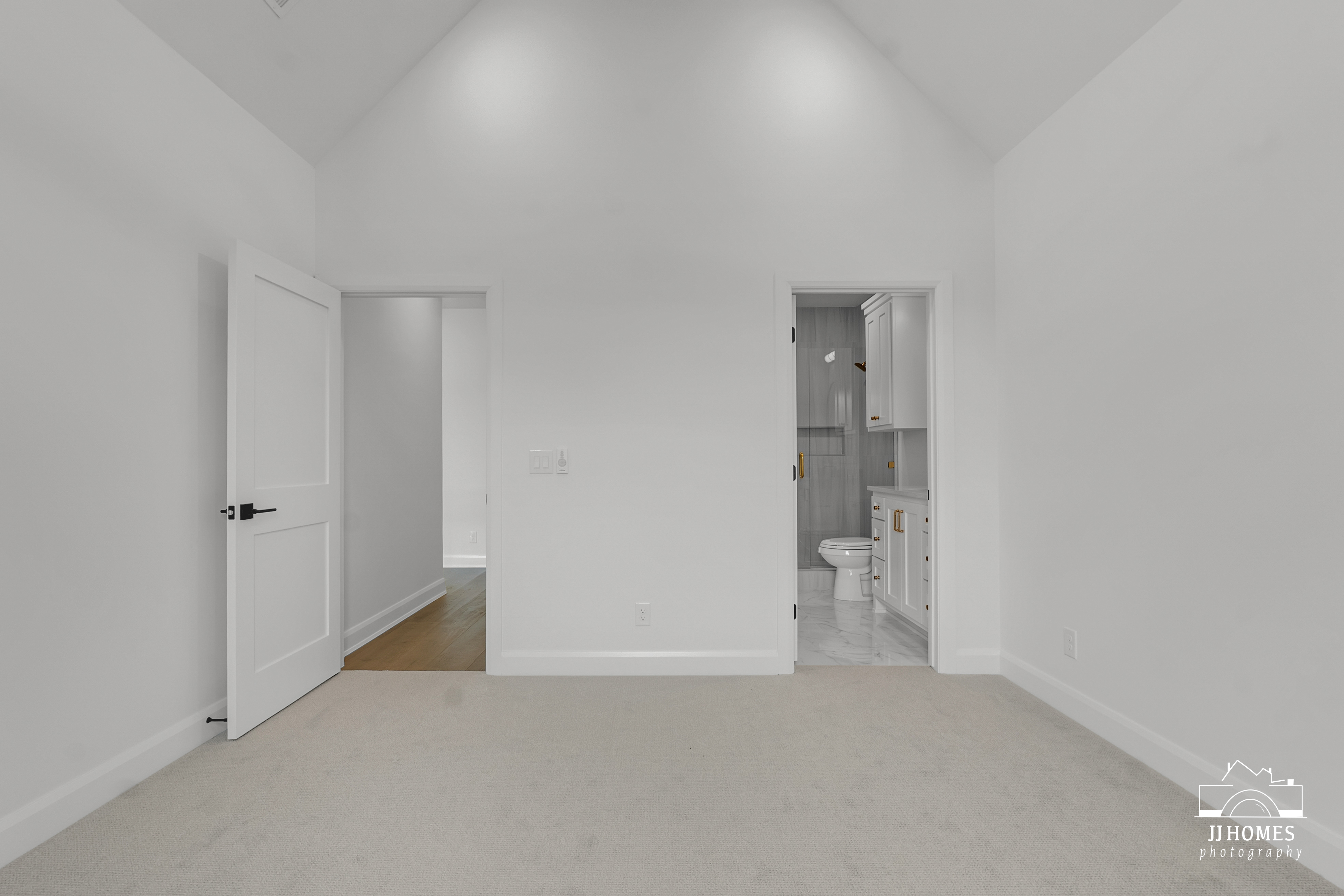 15227 S 27TH E AVE - Gallery Image 29