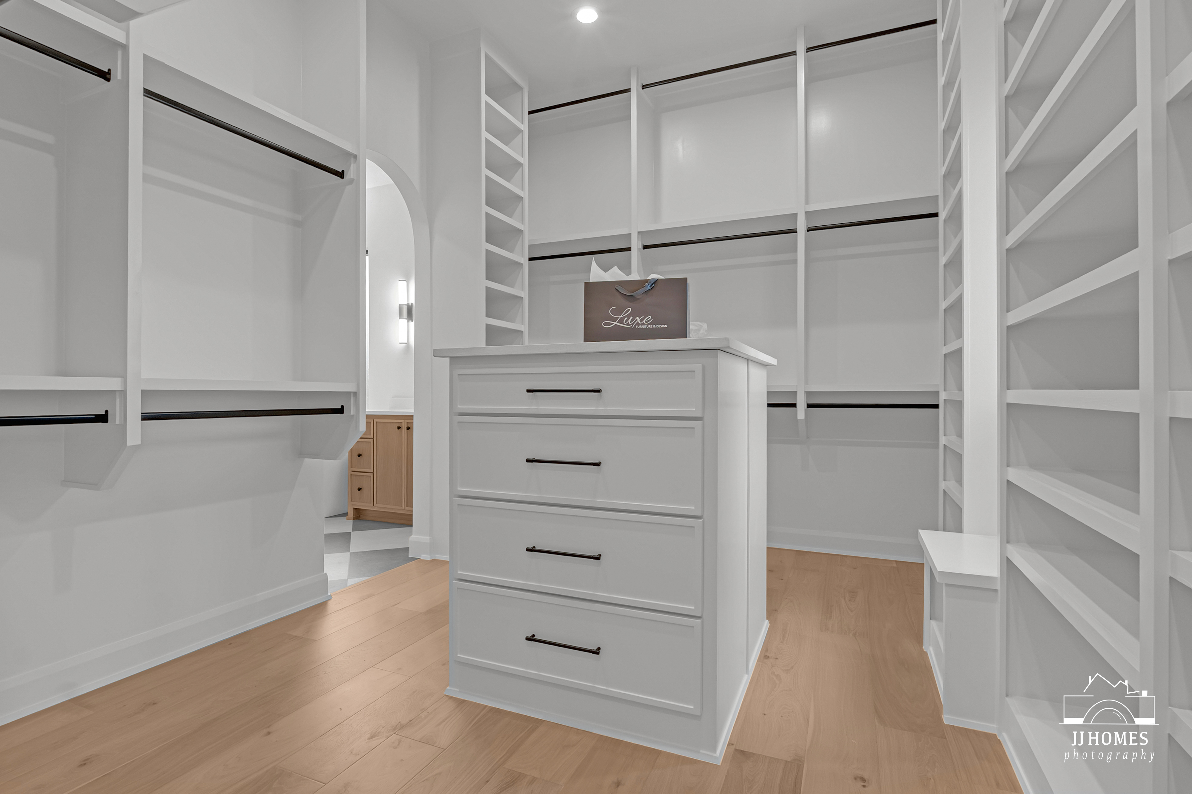 15228 S 27TH E AVE - Gallery Image 13