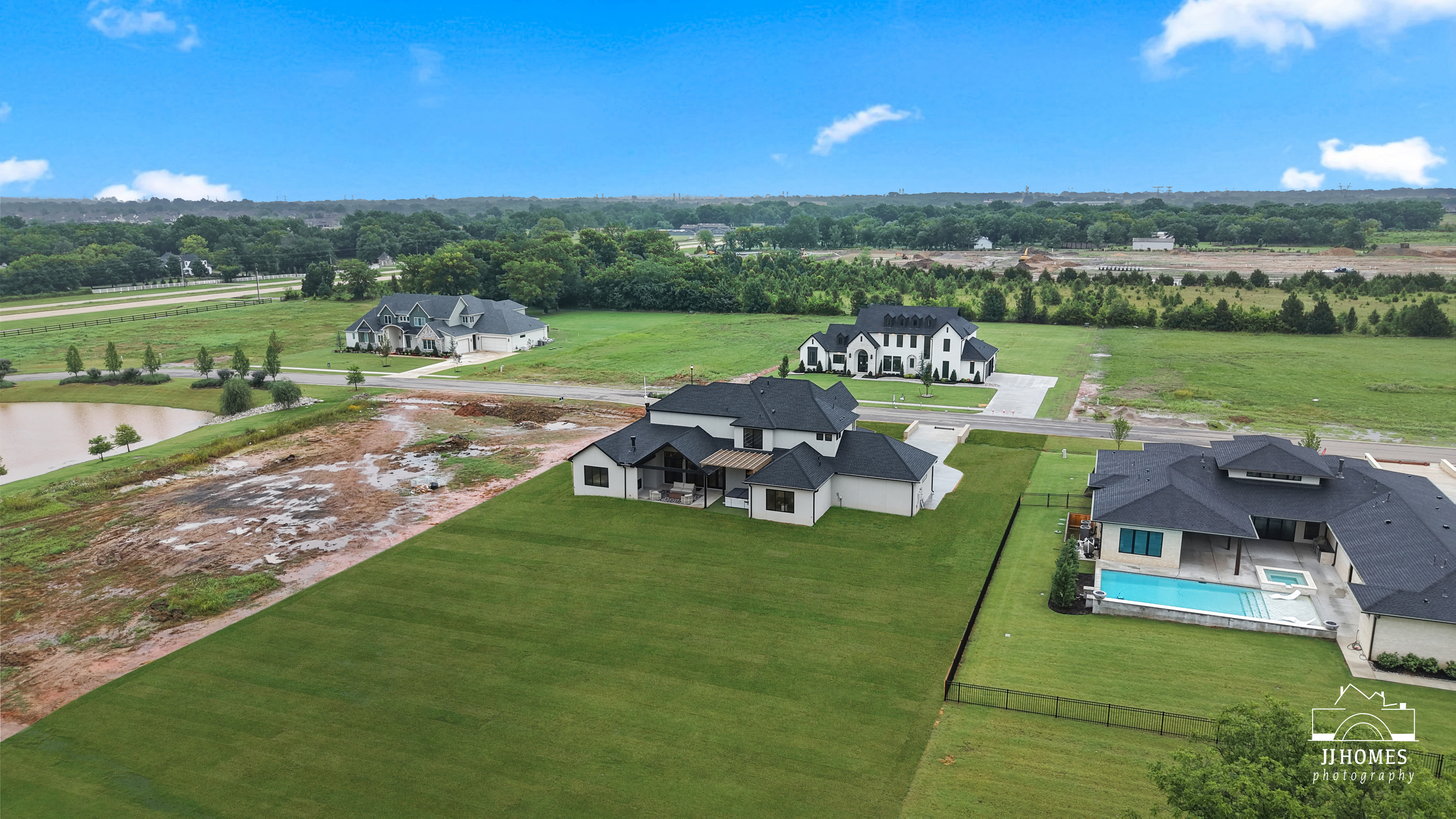 15228 S 27TH E AVE - Gallery Image 28