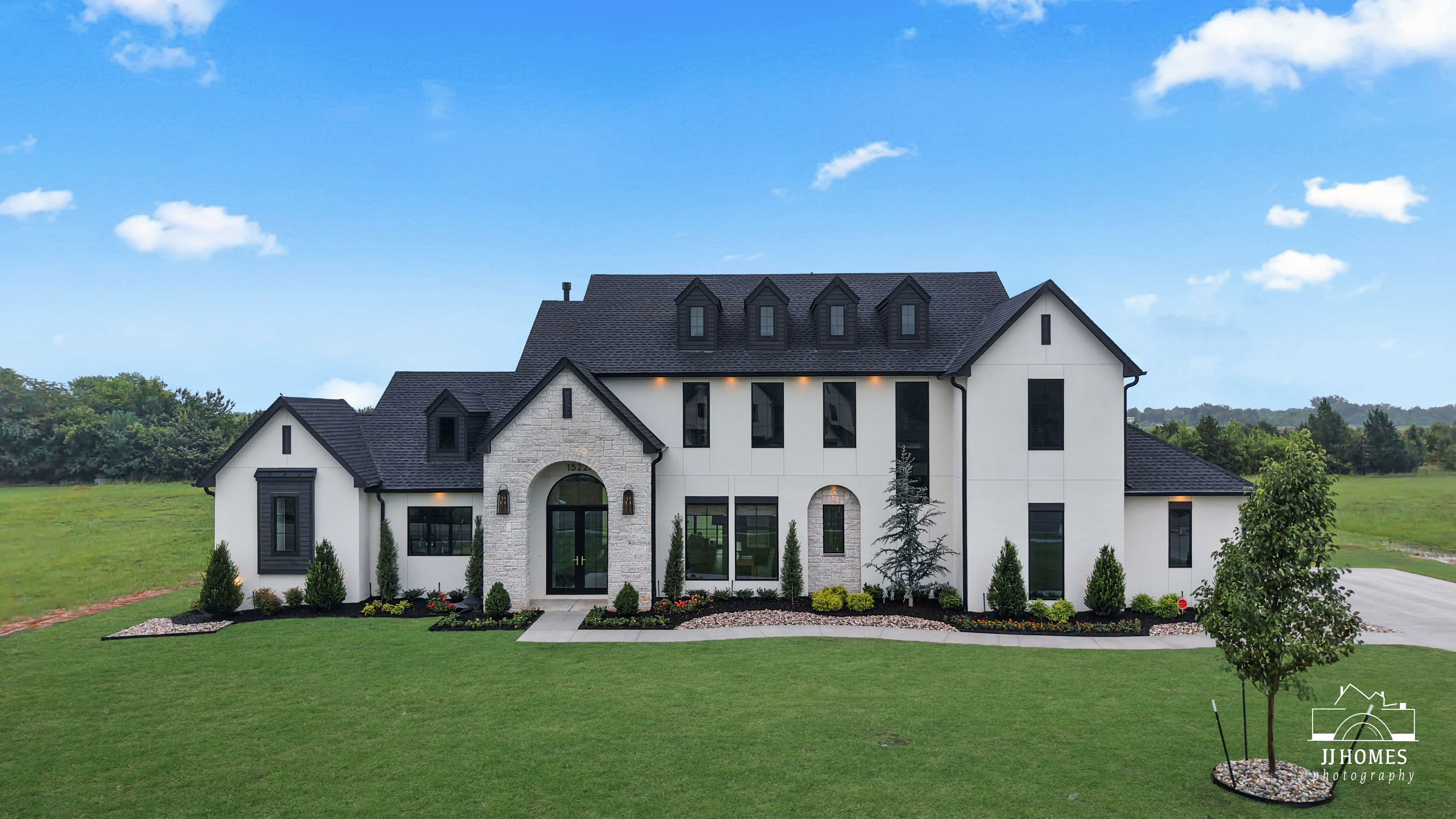 15227 S 27TH E AVE - Gallery Image 96
