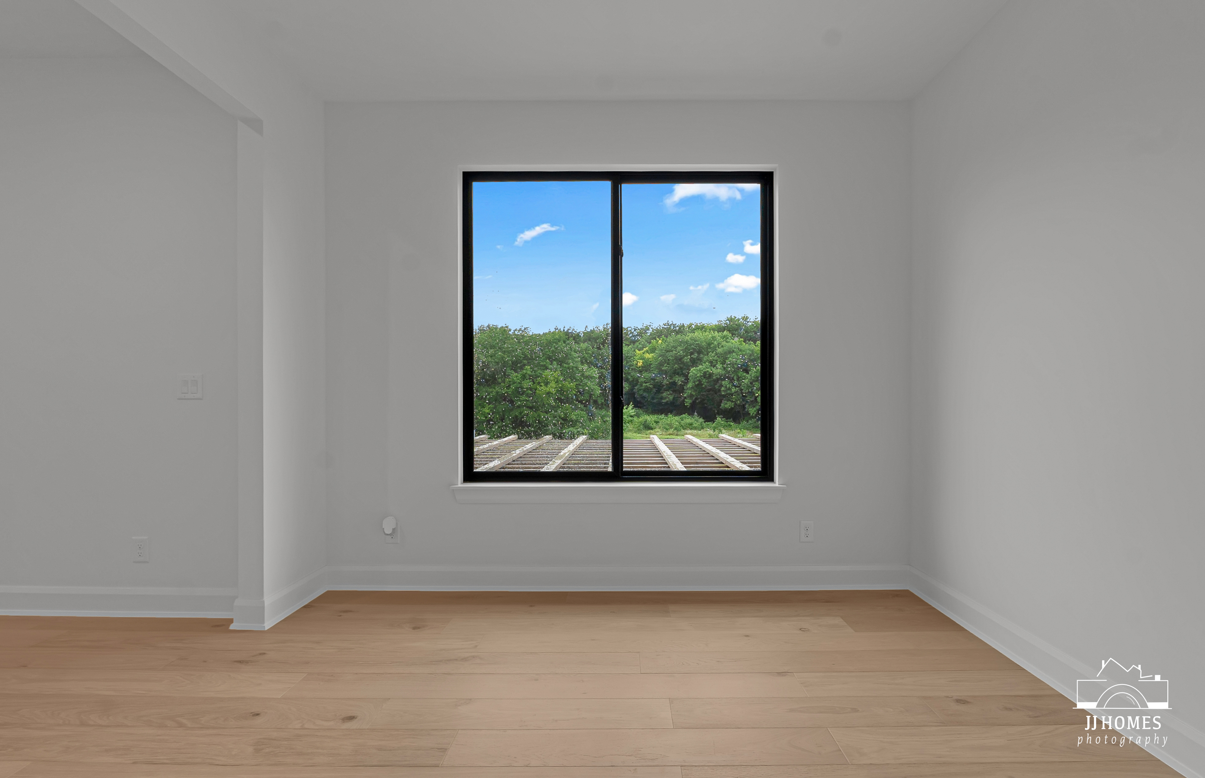 15228 S 27TH E AVE - Gallery Image 45