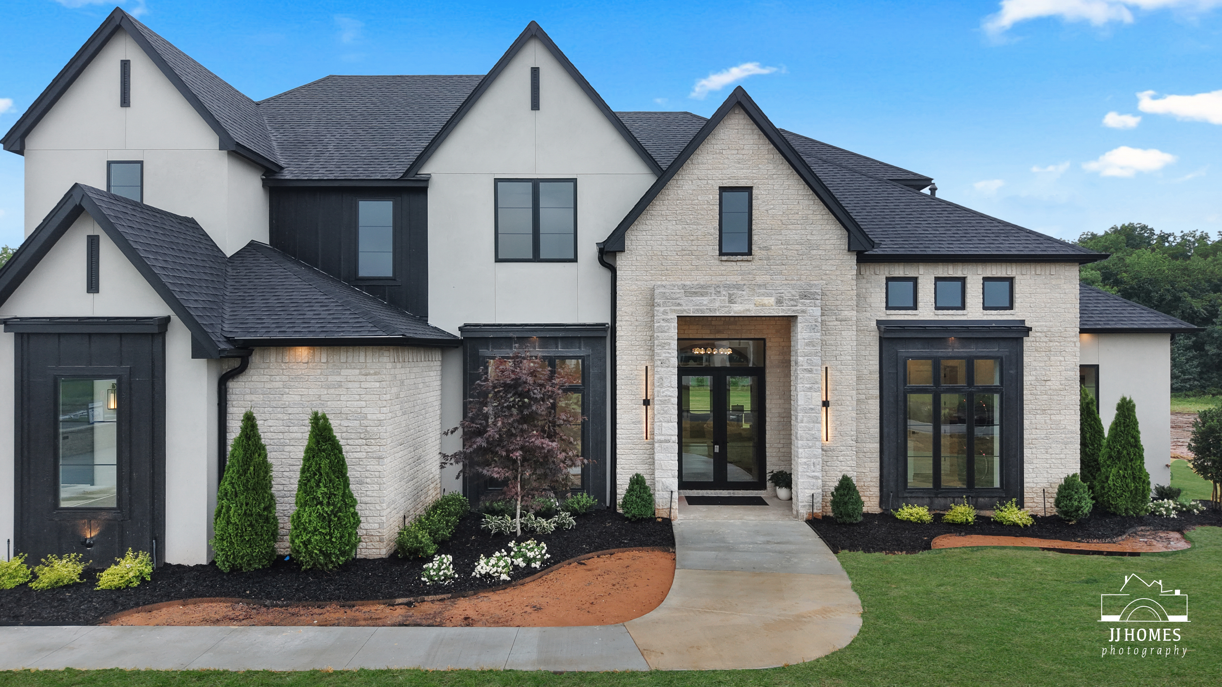 15228 S 27TH E AVE - Gallery Image 98