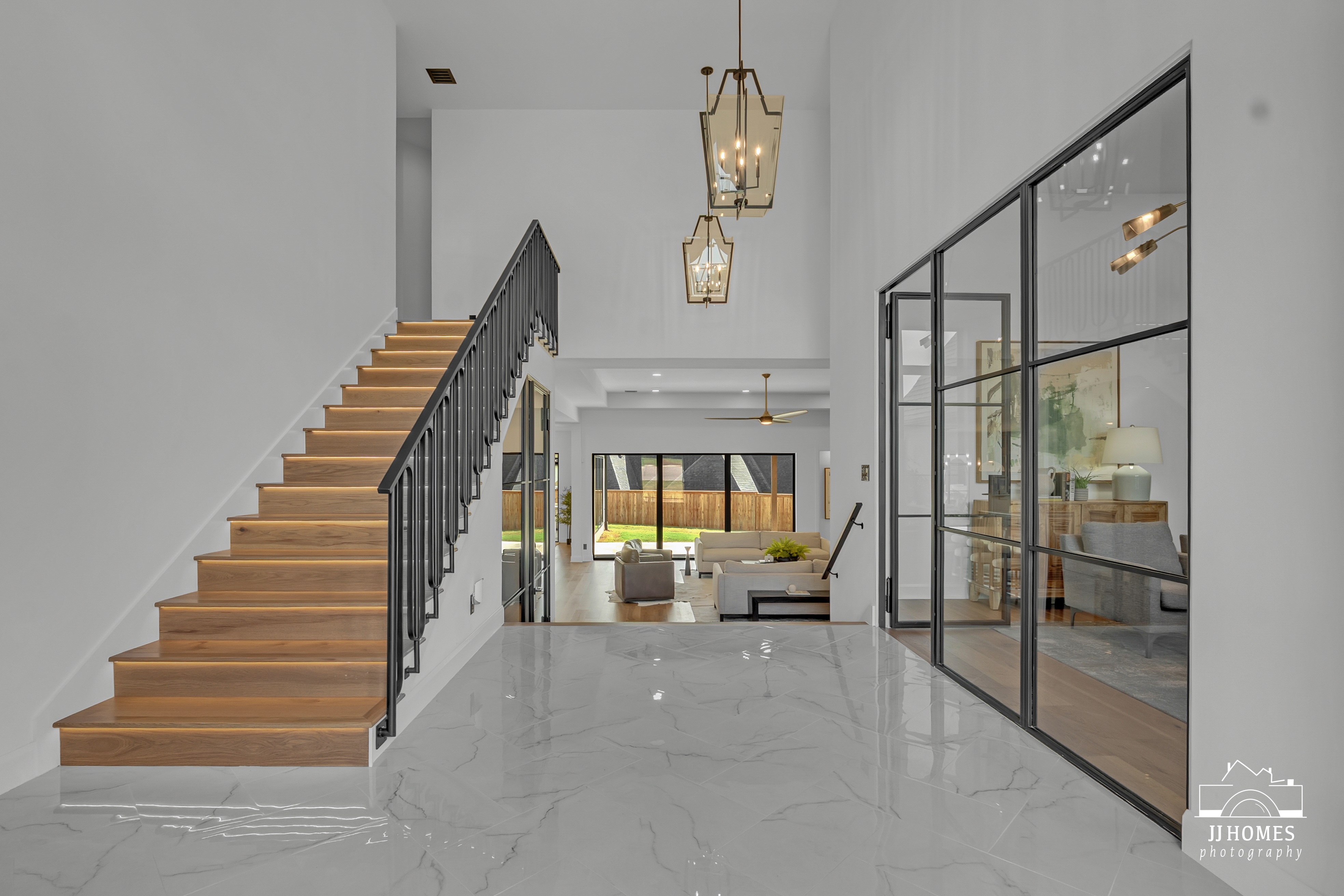 10609 S HOLLEY ST - Gallery Image 15