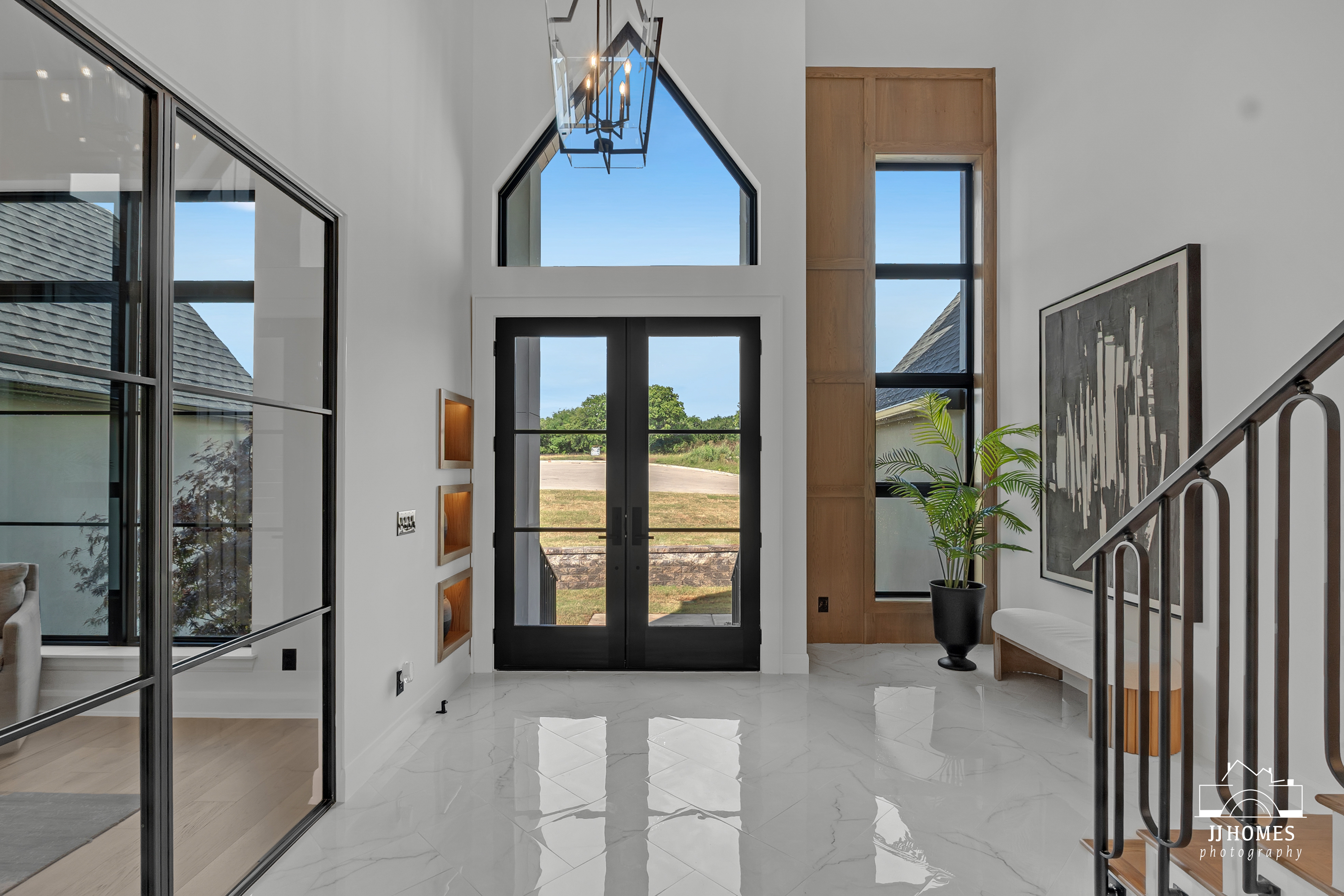 10609 S HOLLEY ST - Gallery Image 26
