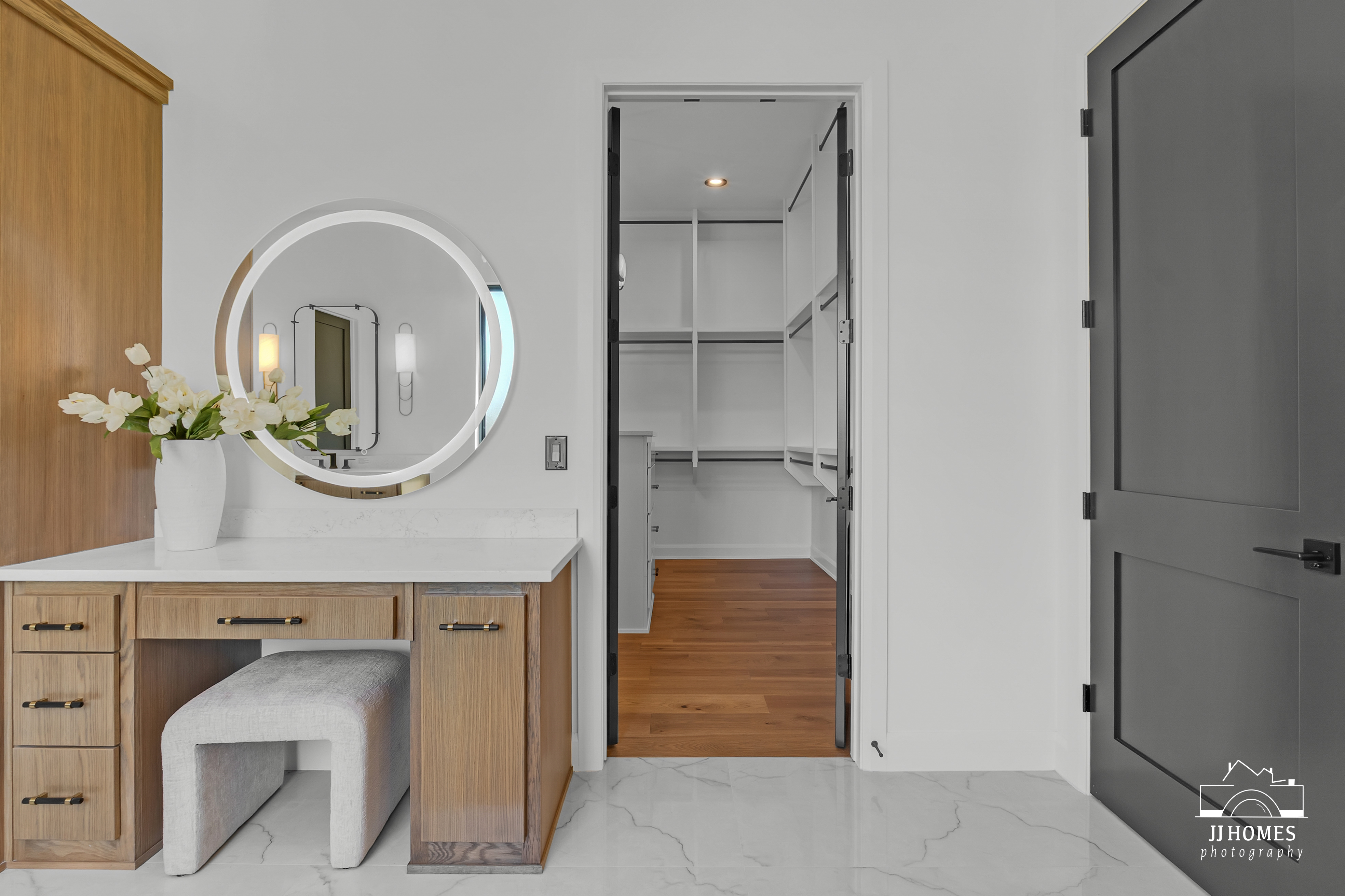 10609 S HOLLEY ST - Gallery Image 61