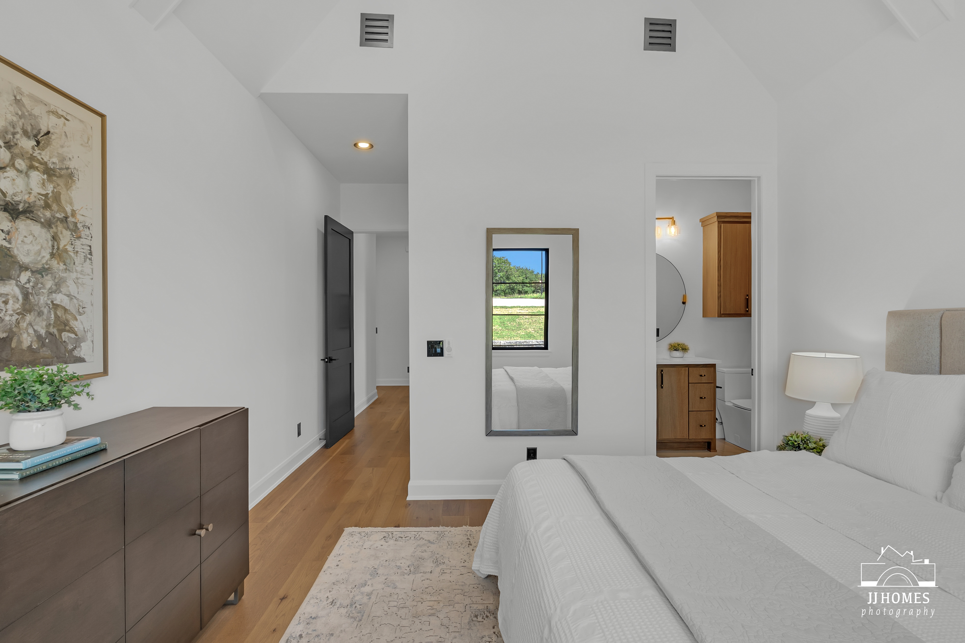 10609 S HOLLEY ST - Gallery Image 64