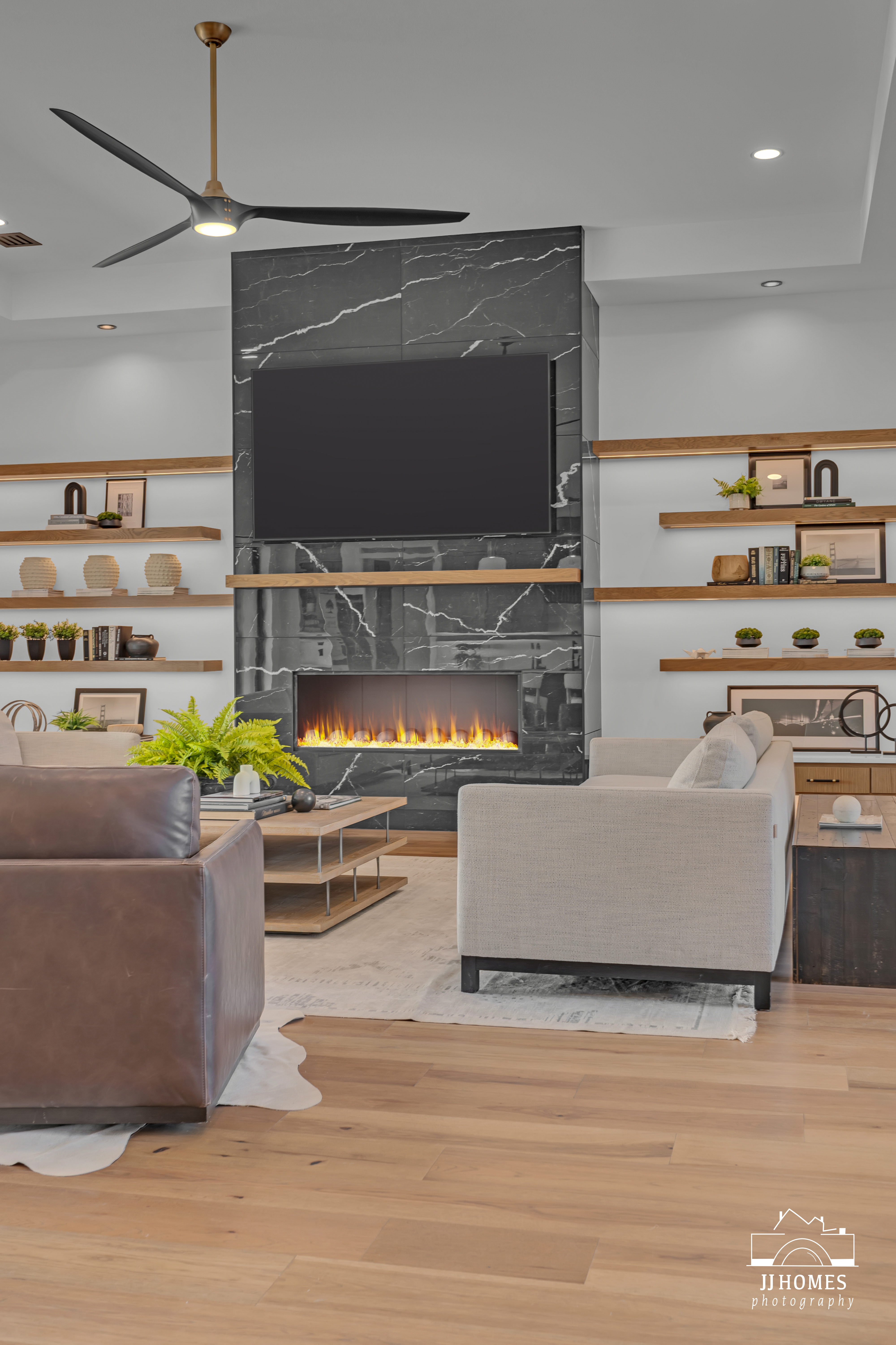 10609 S HOLLEY ST - Gallery Image 68