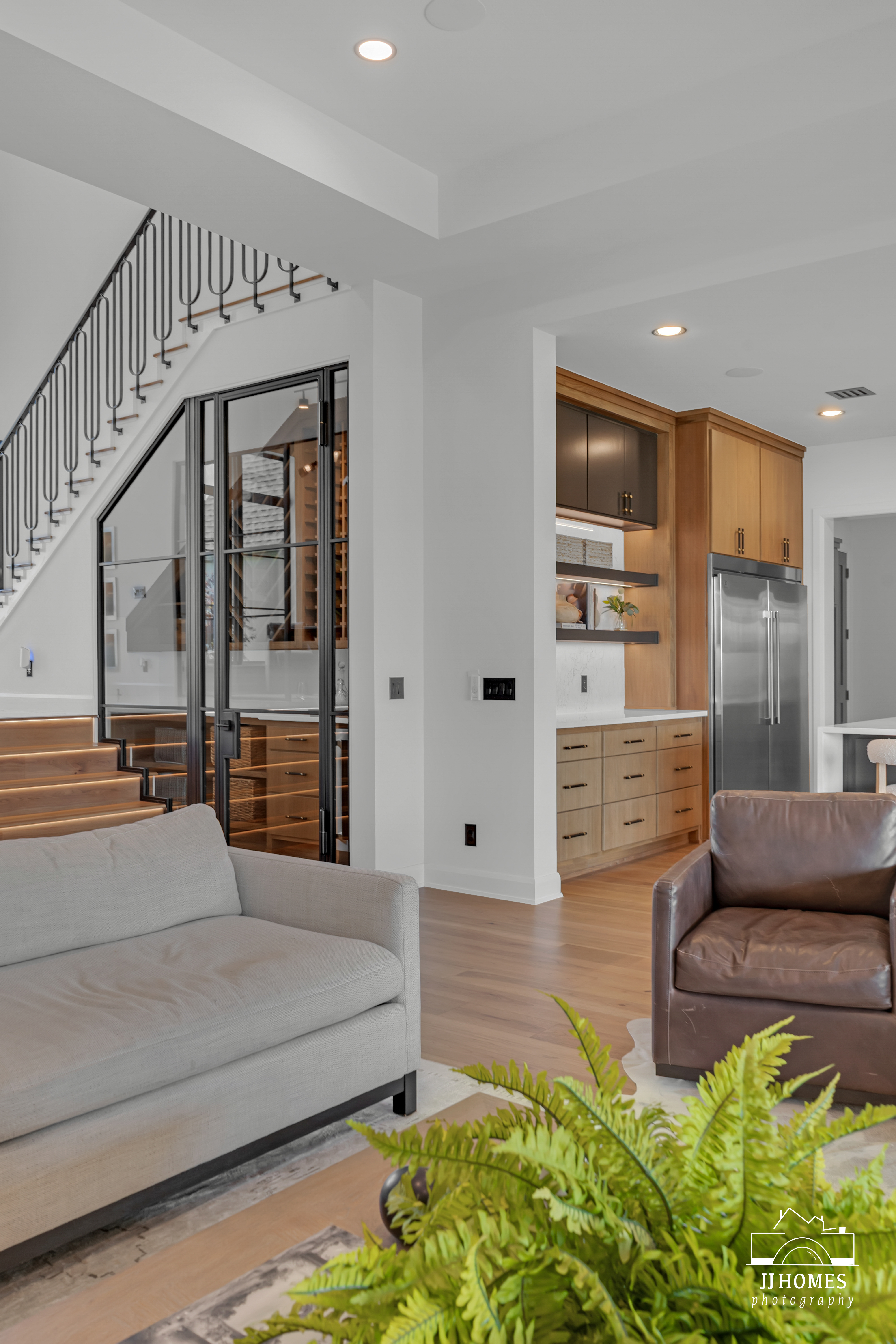 10609 S HOLLEY ST - Gallery Image 88