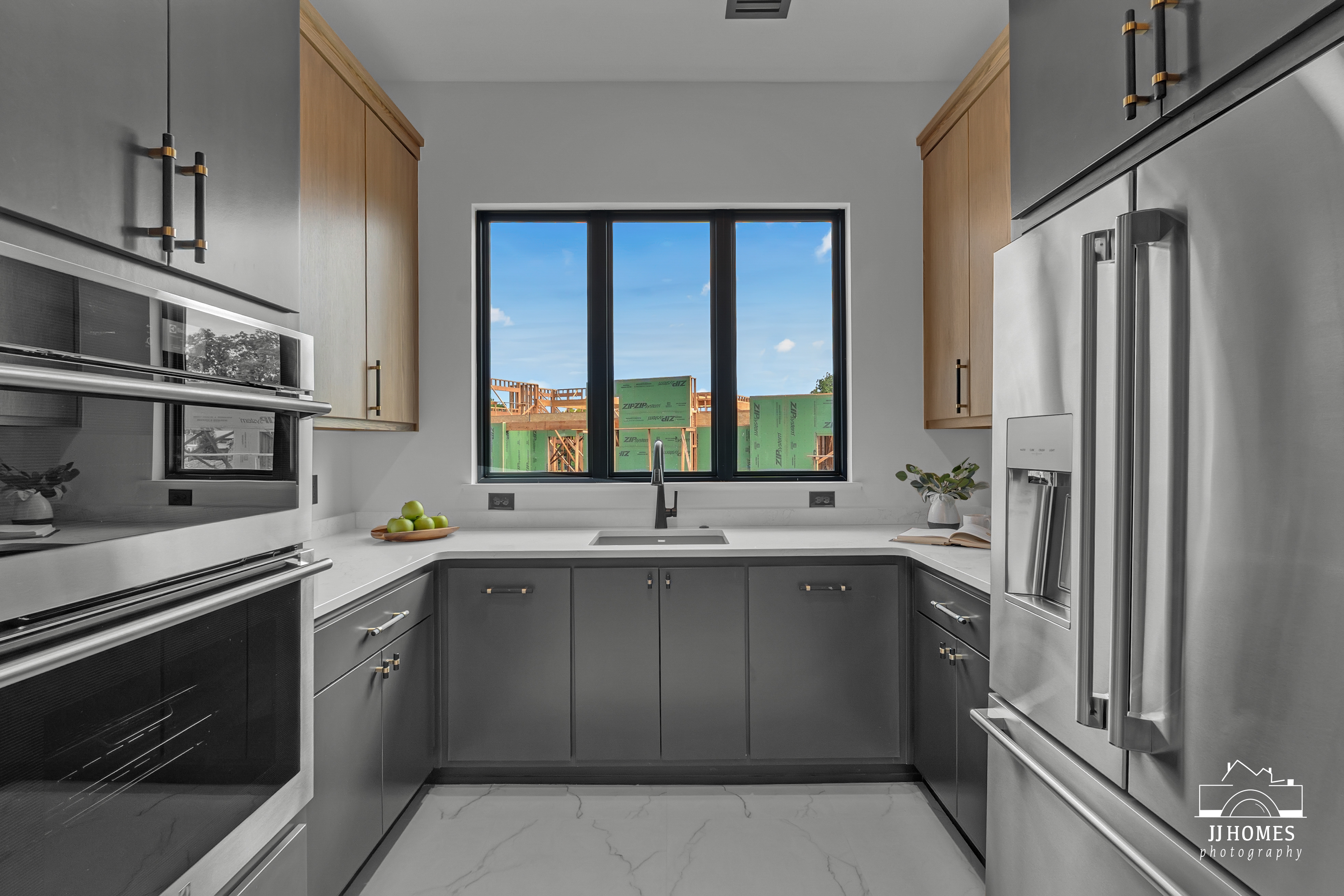 10609 S HOLLEY ST - Gallery Image 102