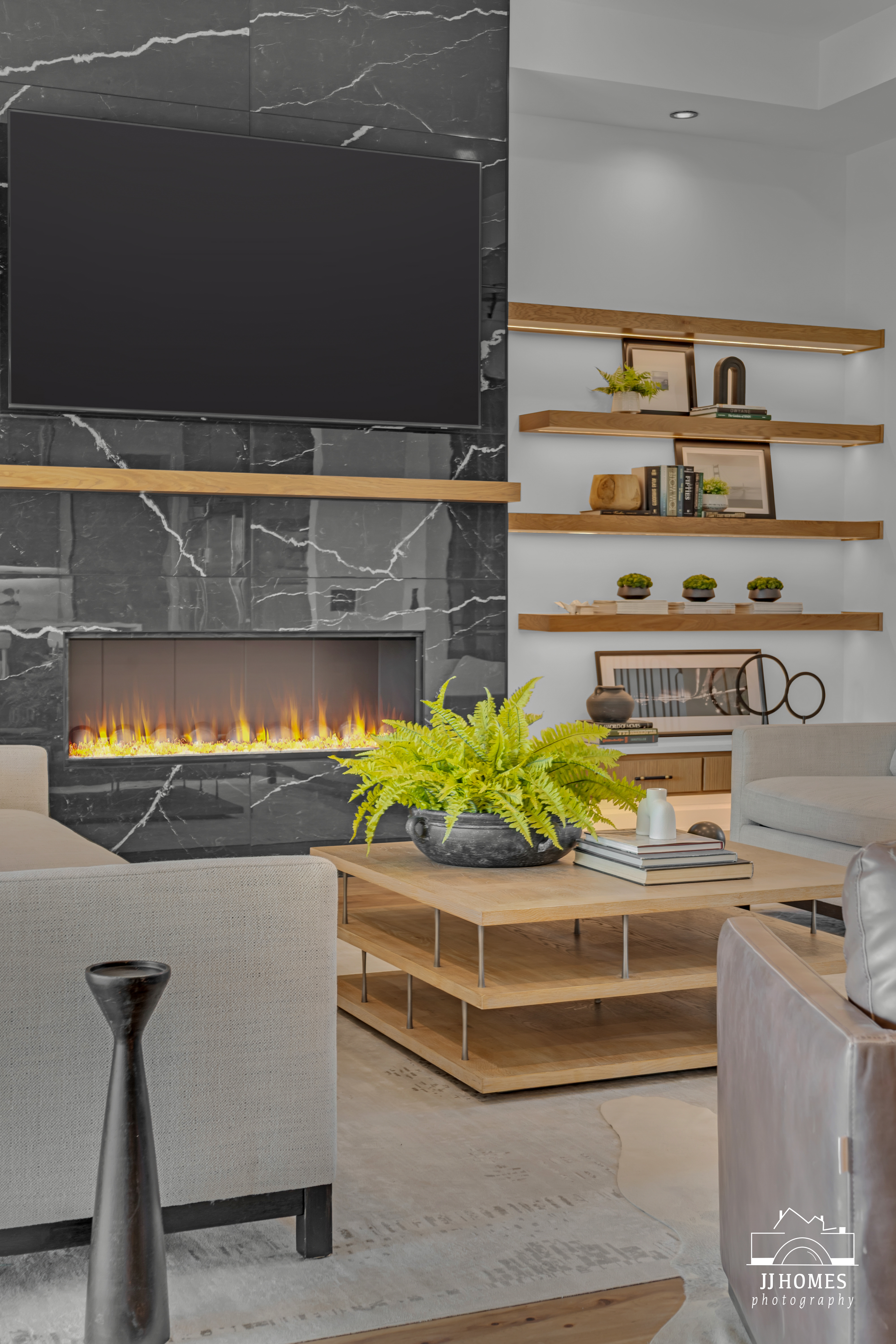 10609 S HOLLEY ST - Gallery Image 105