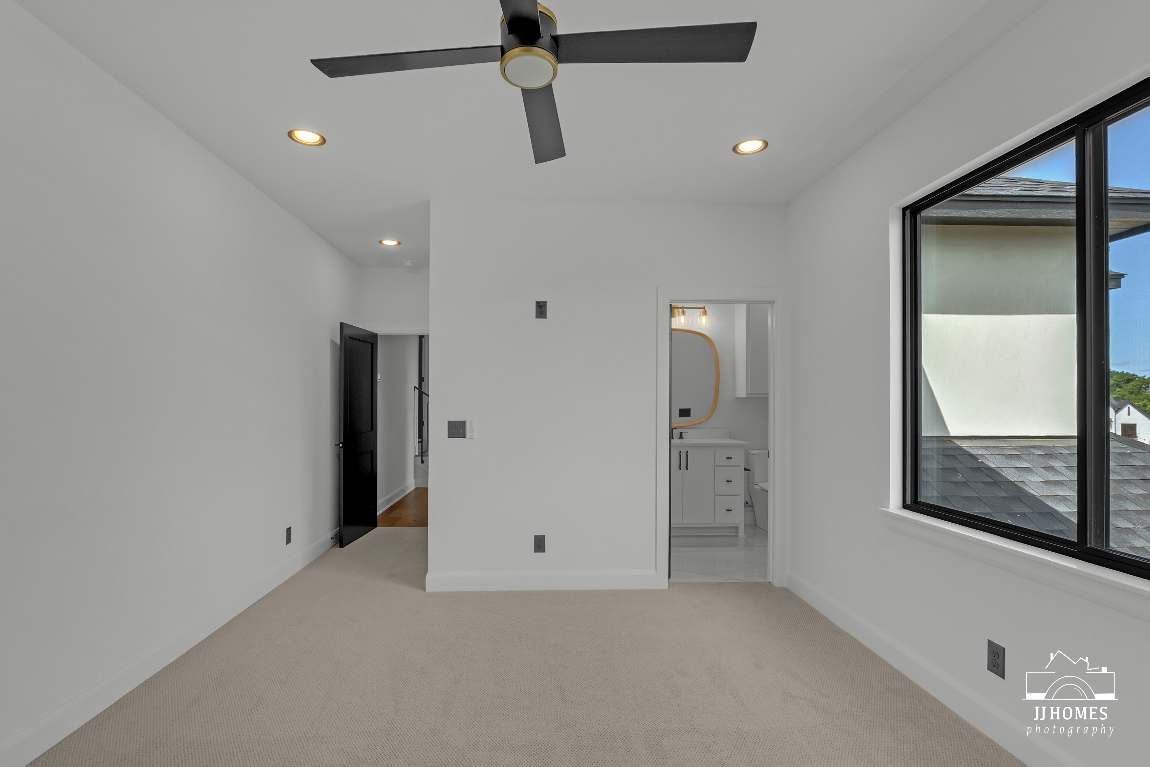 10609 S HOLLEY ST - Gallery Image 111