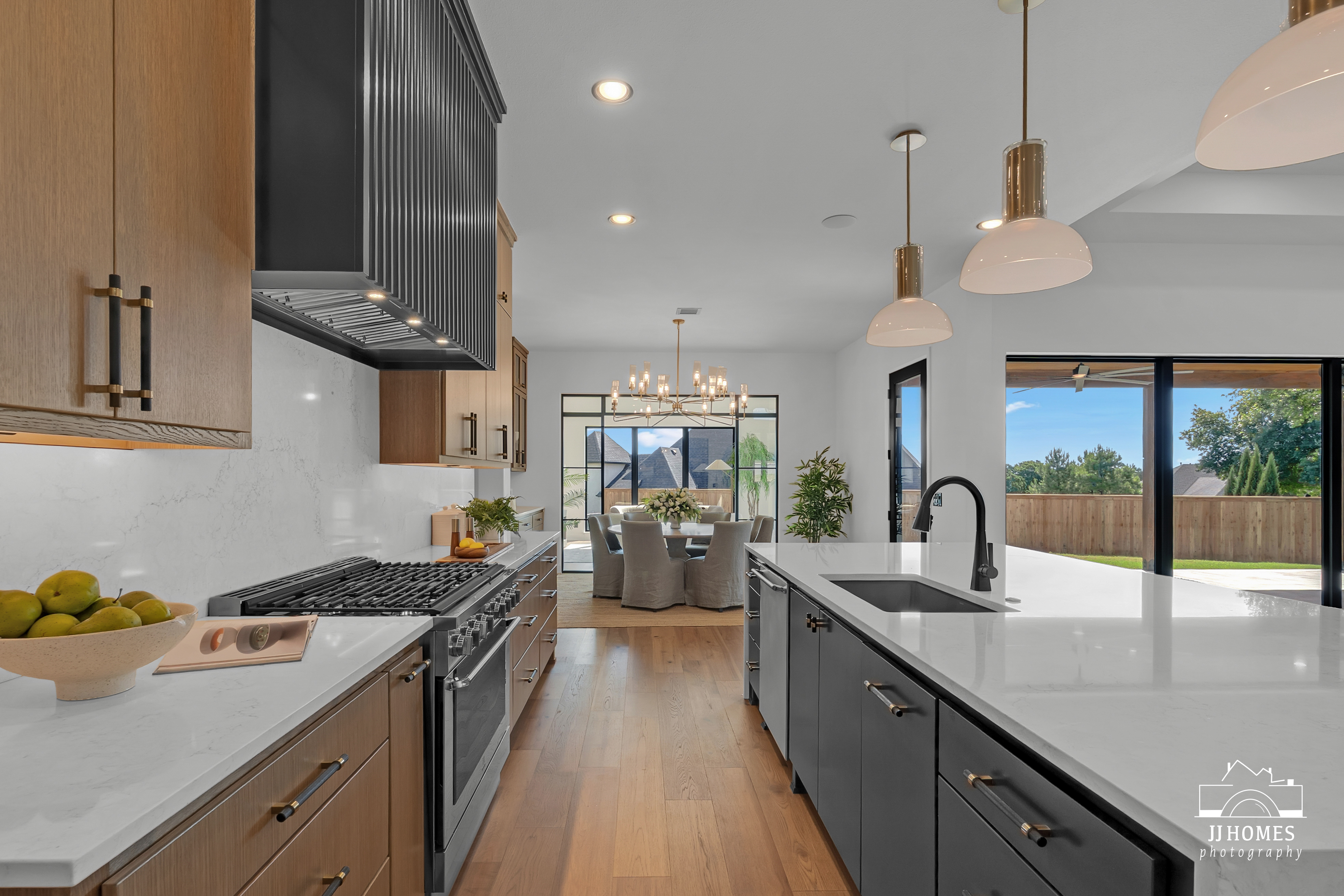 10609 S HOLLEY ST - Gallery Image 120