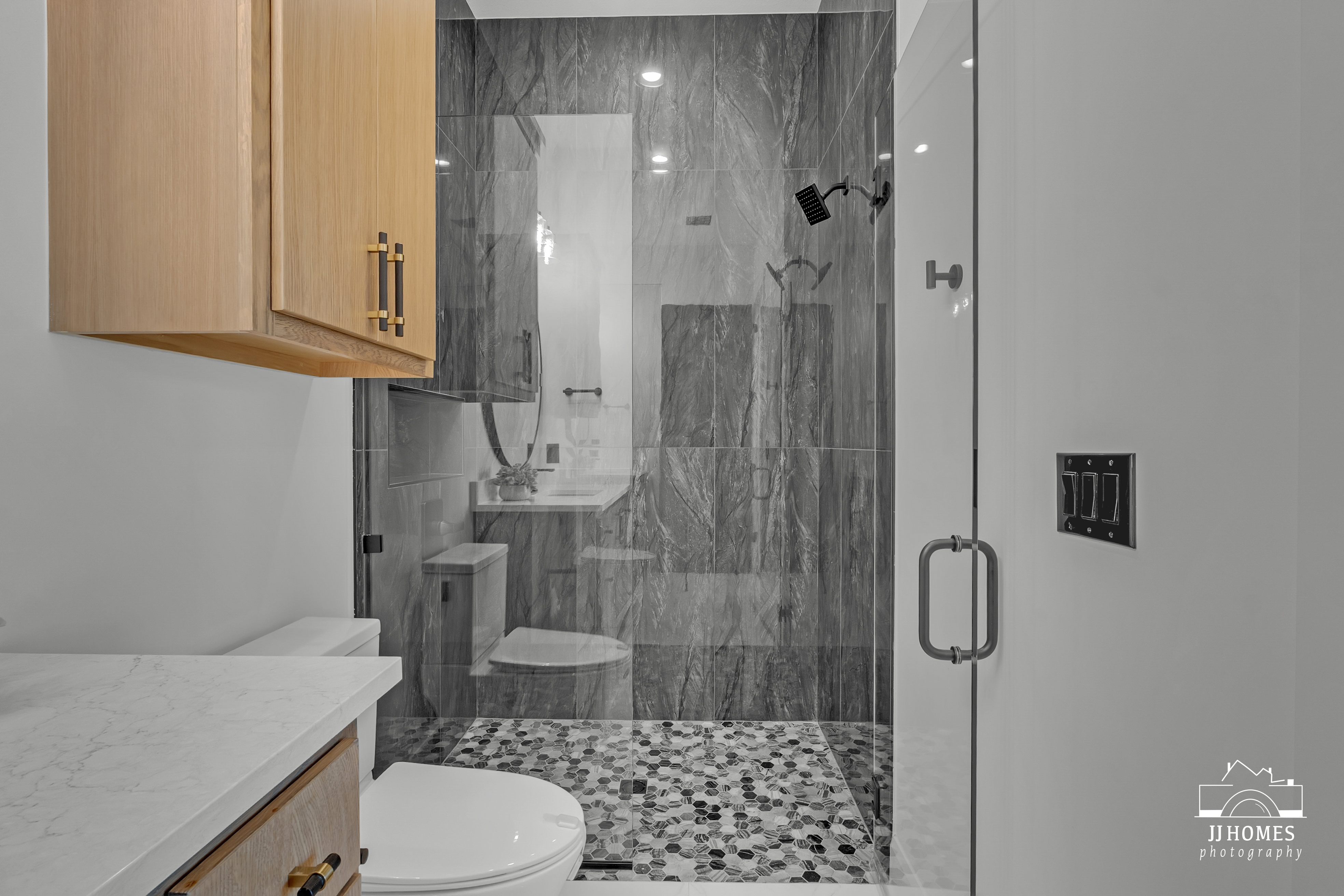 10609 S HOLLEY ST - Gallery Image 125