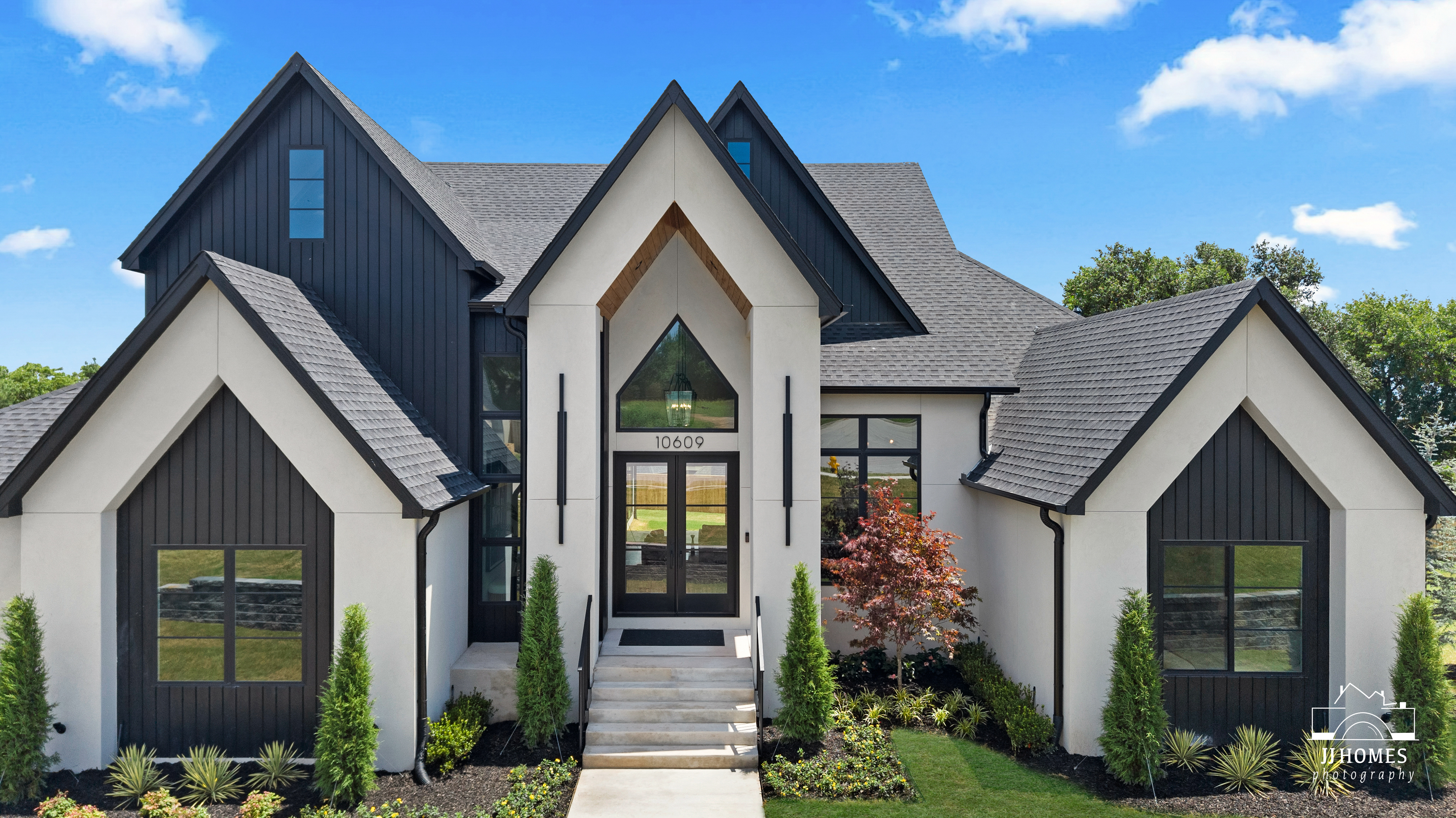 10609 S HOLLEY ST - Gallery Image 126