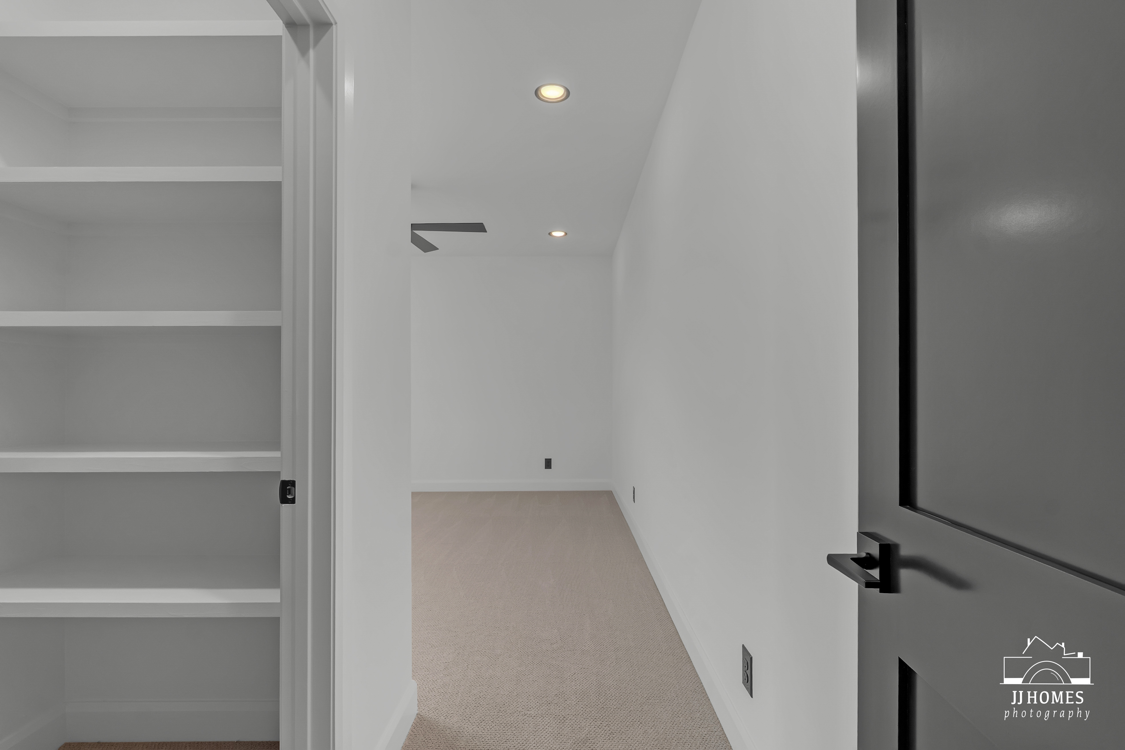 10609 S HOLLEY ST - Gallery Image 141