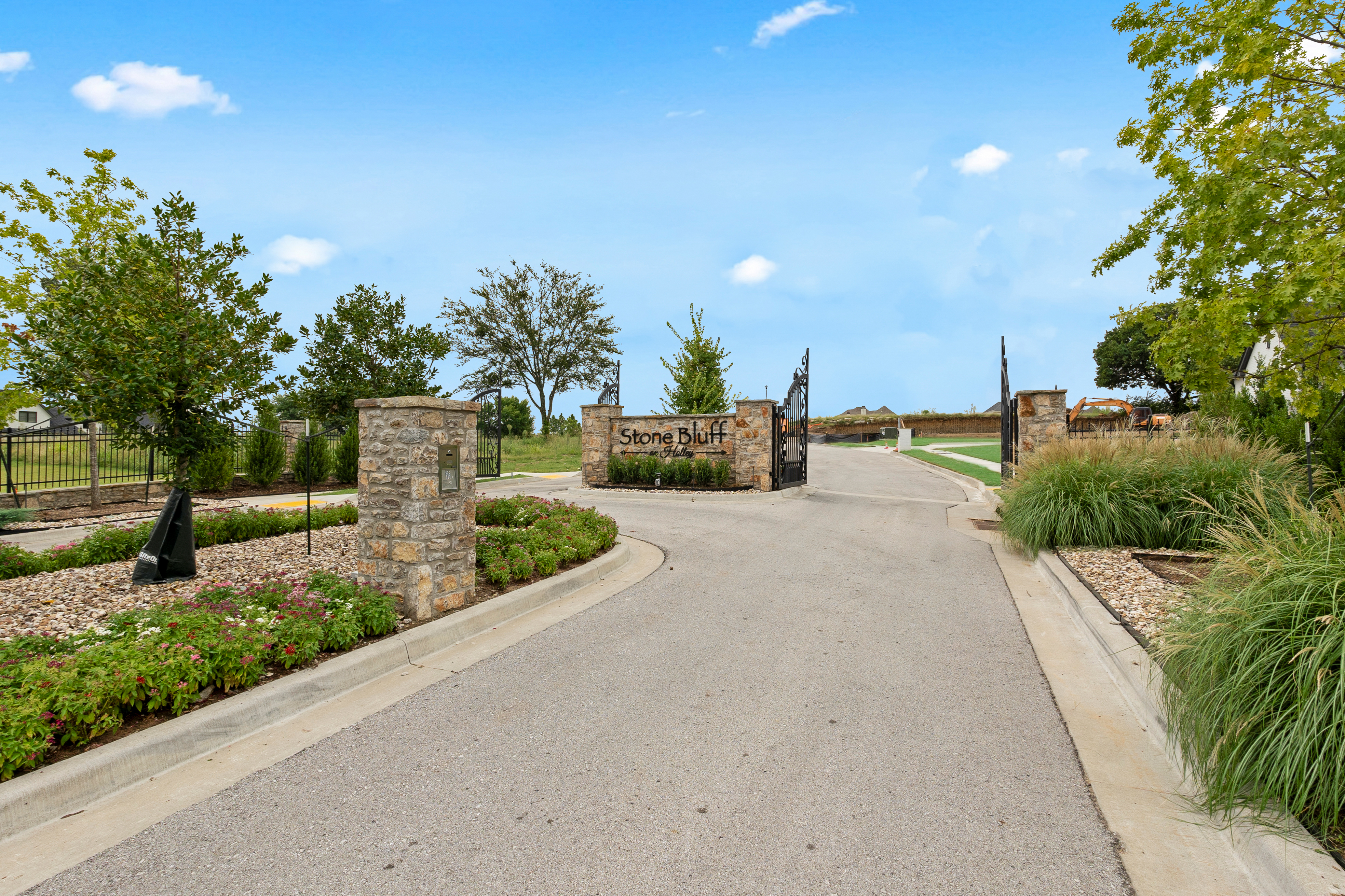 10604 S HOLLEY ST - Gallery Image 9