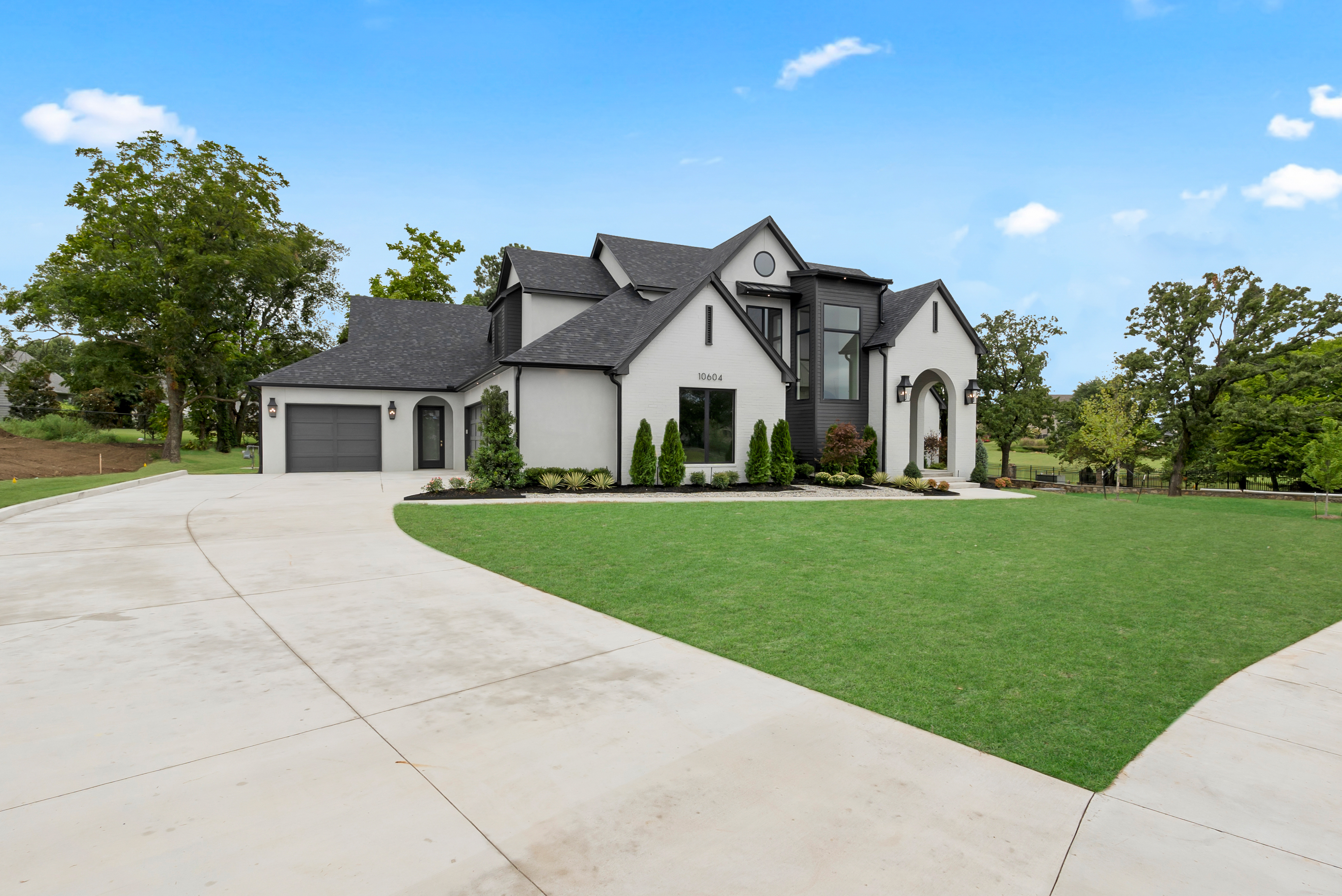 10604 S HOLLEY ST - Gallery Image 31