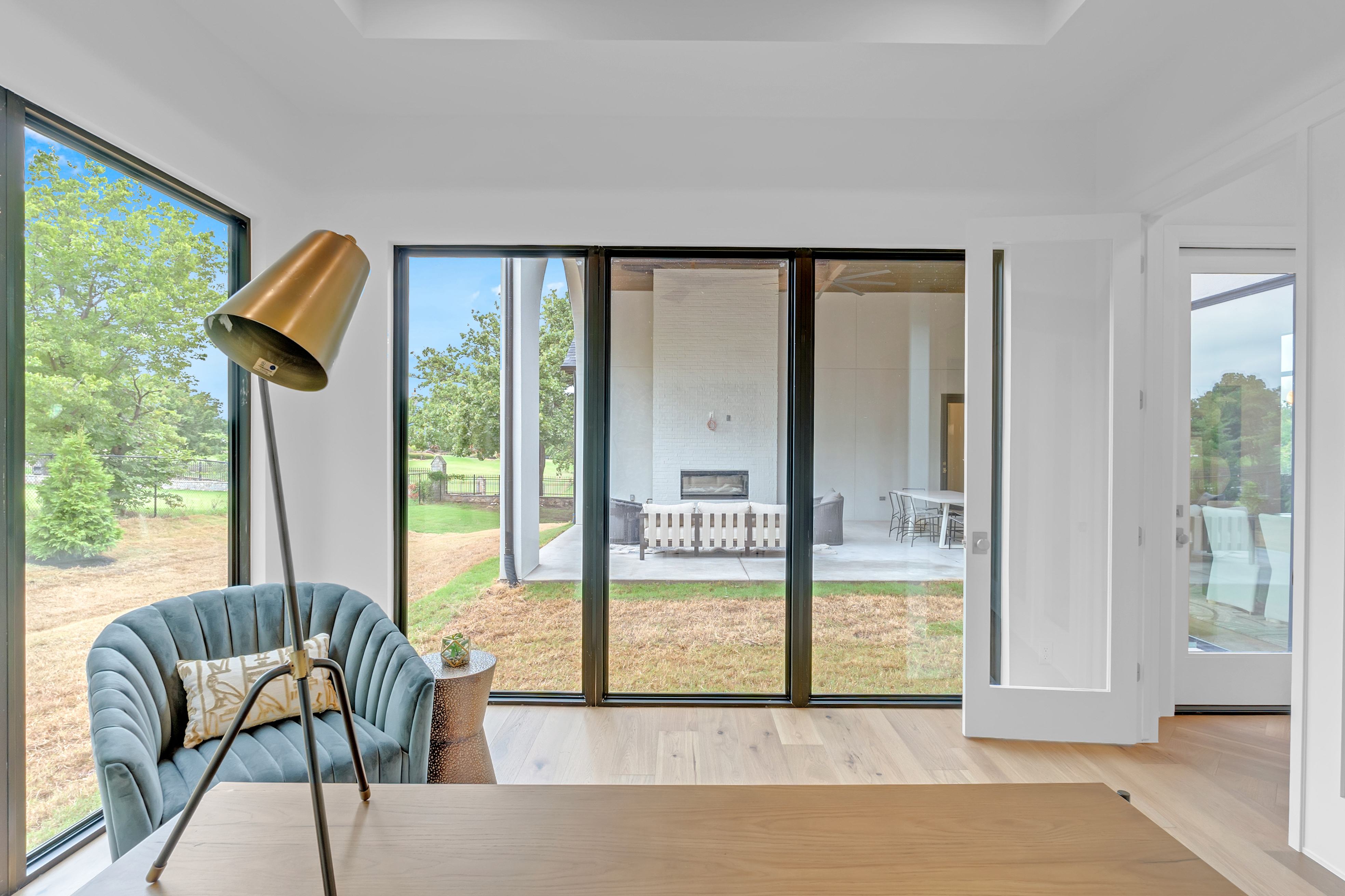 10604 S HOLLEY ST - Gallery Image 37