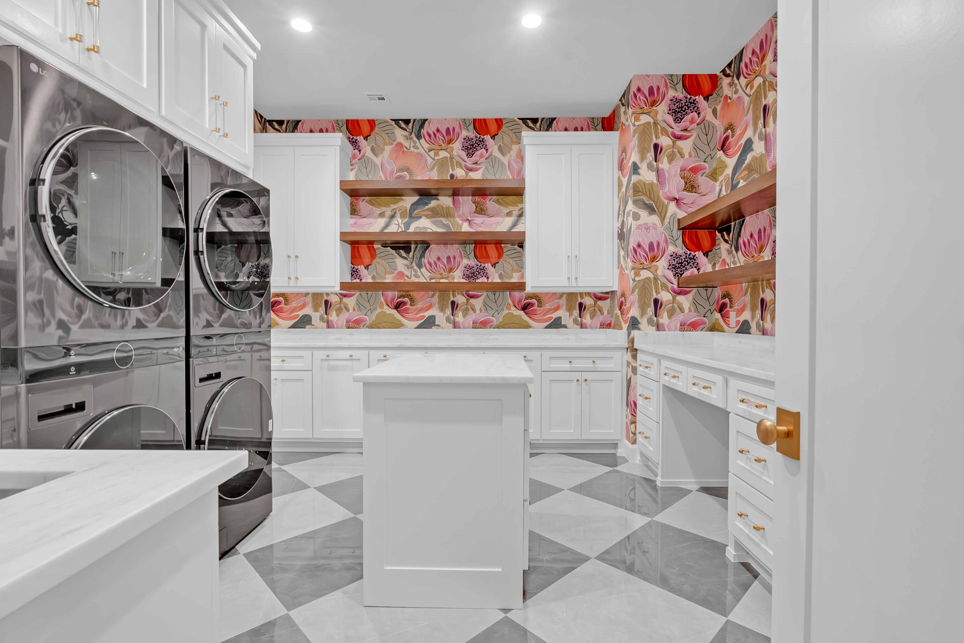 10604 S HOLLEY ST - Gallery Image 43