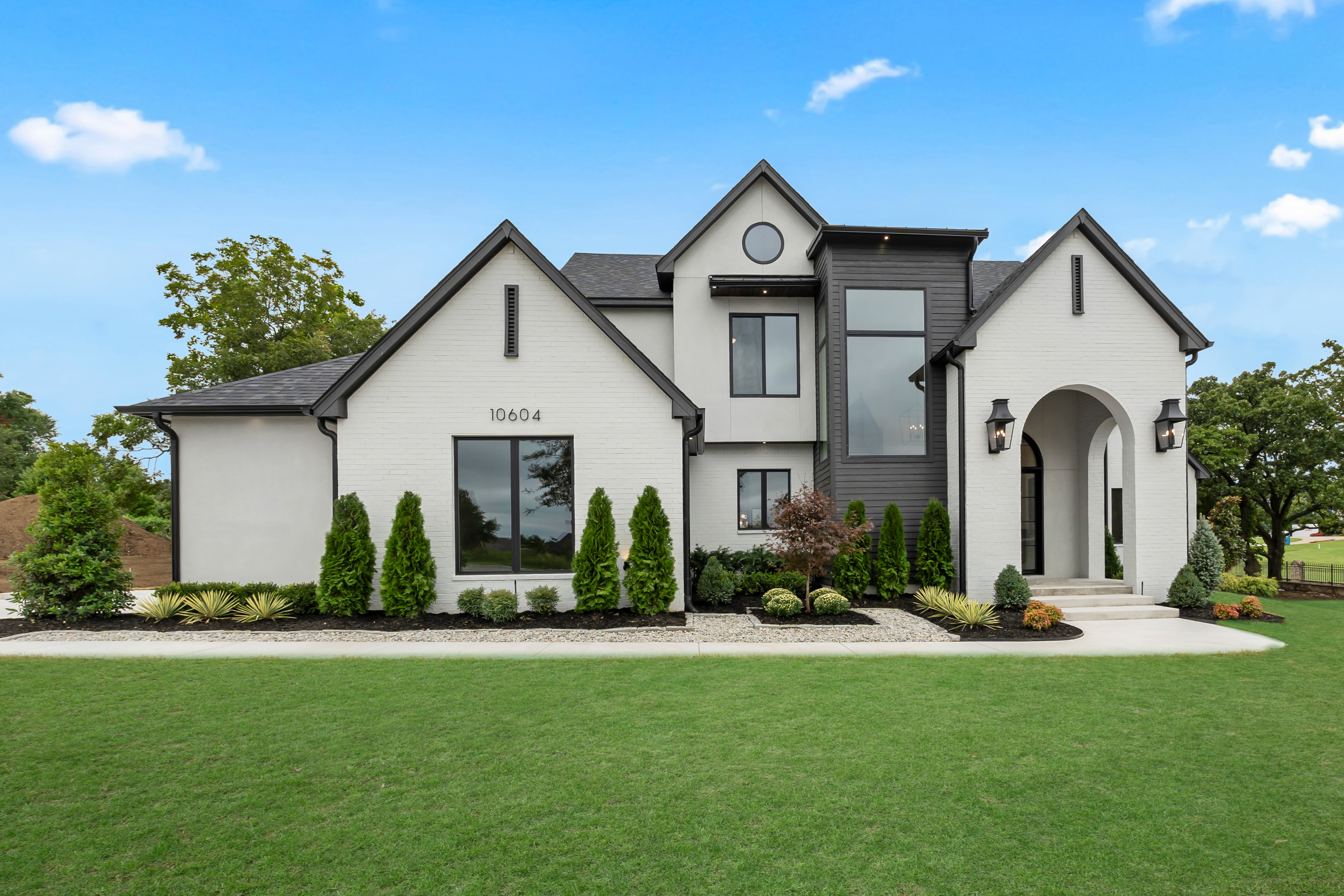 10604 S HOLLEY ST - Gallery Image 59