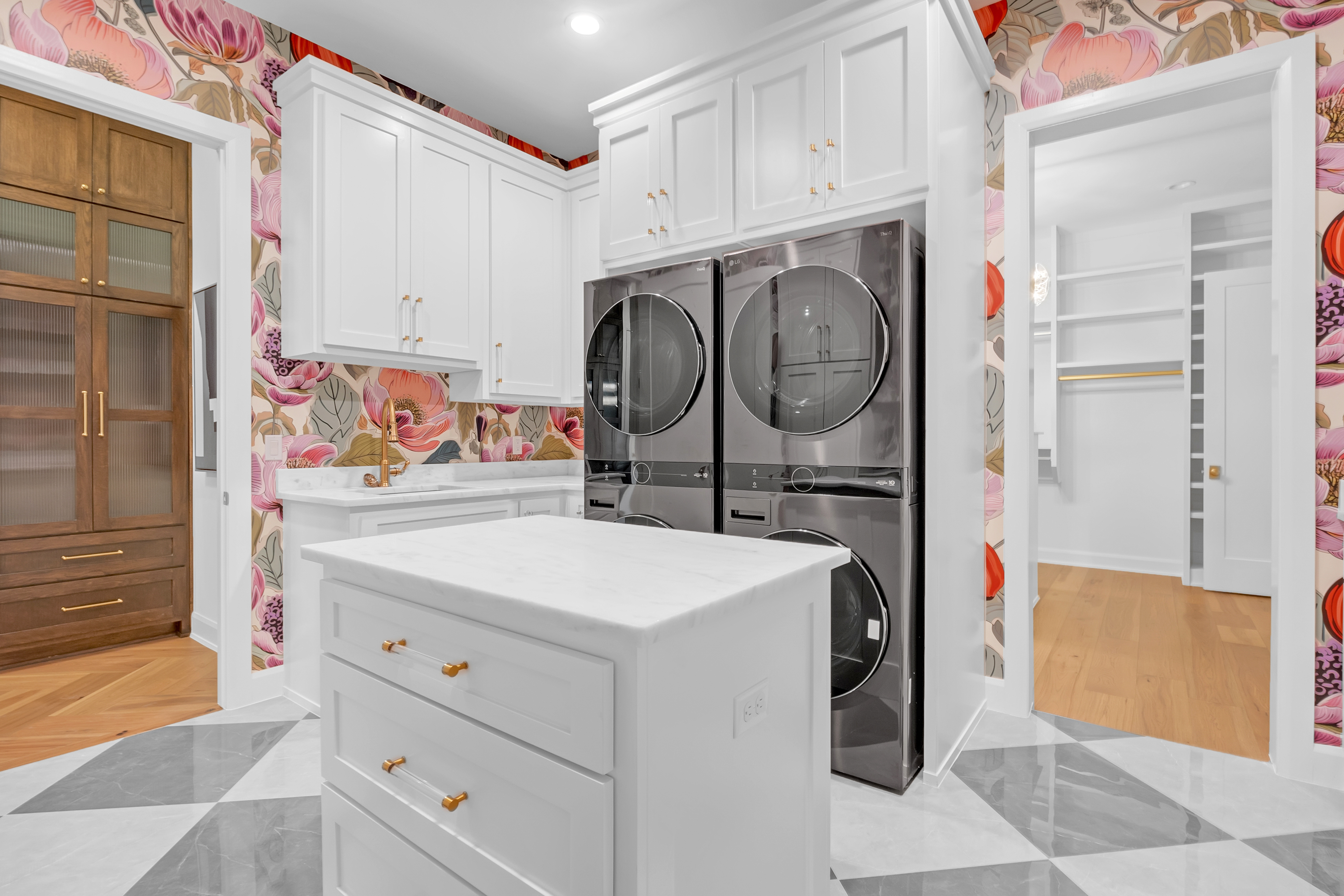 10604 S HOLLEY ST - Gallery Image 65