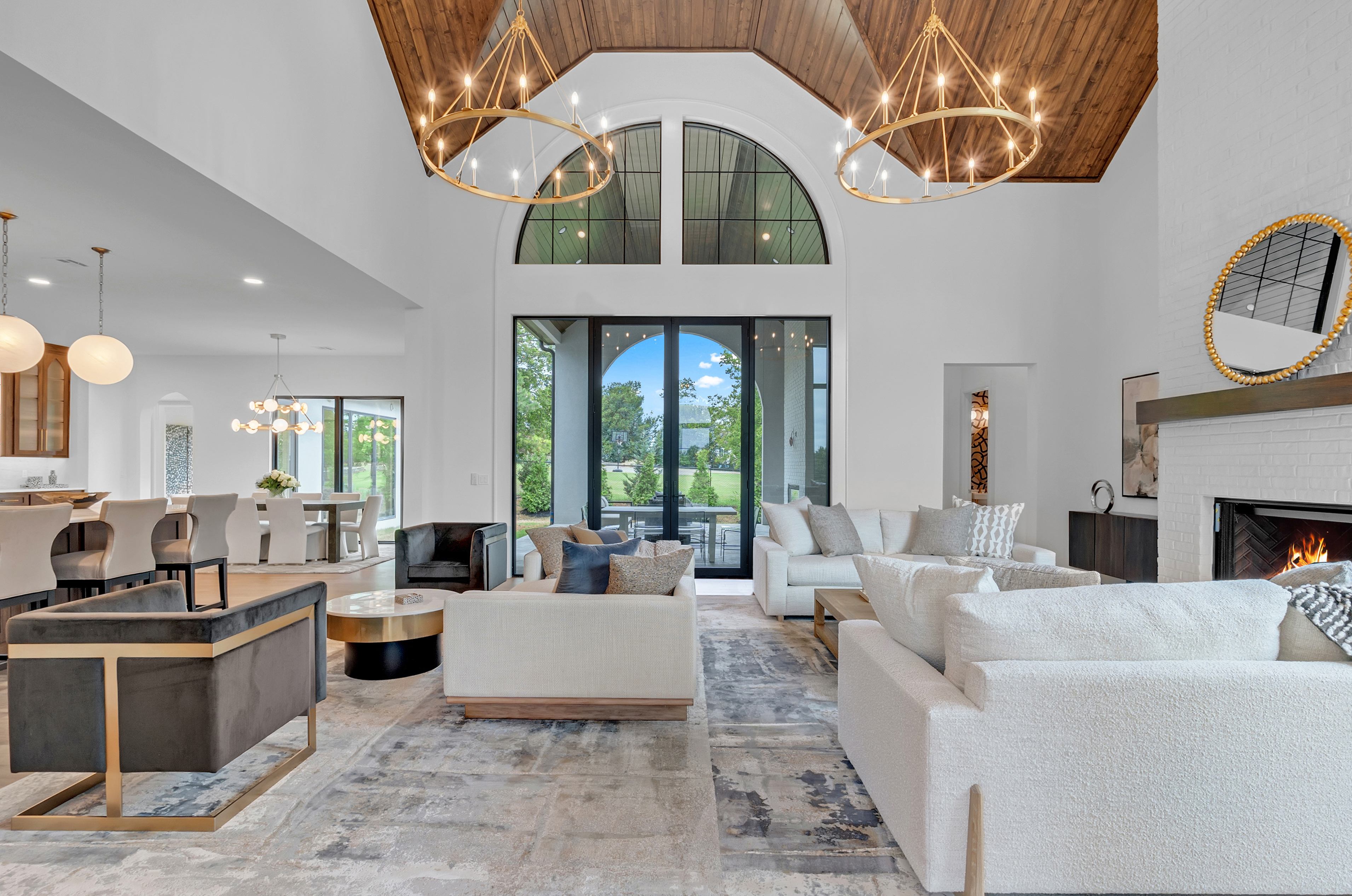 10604 S HOLLEY ST - Gallery Image 69