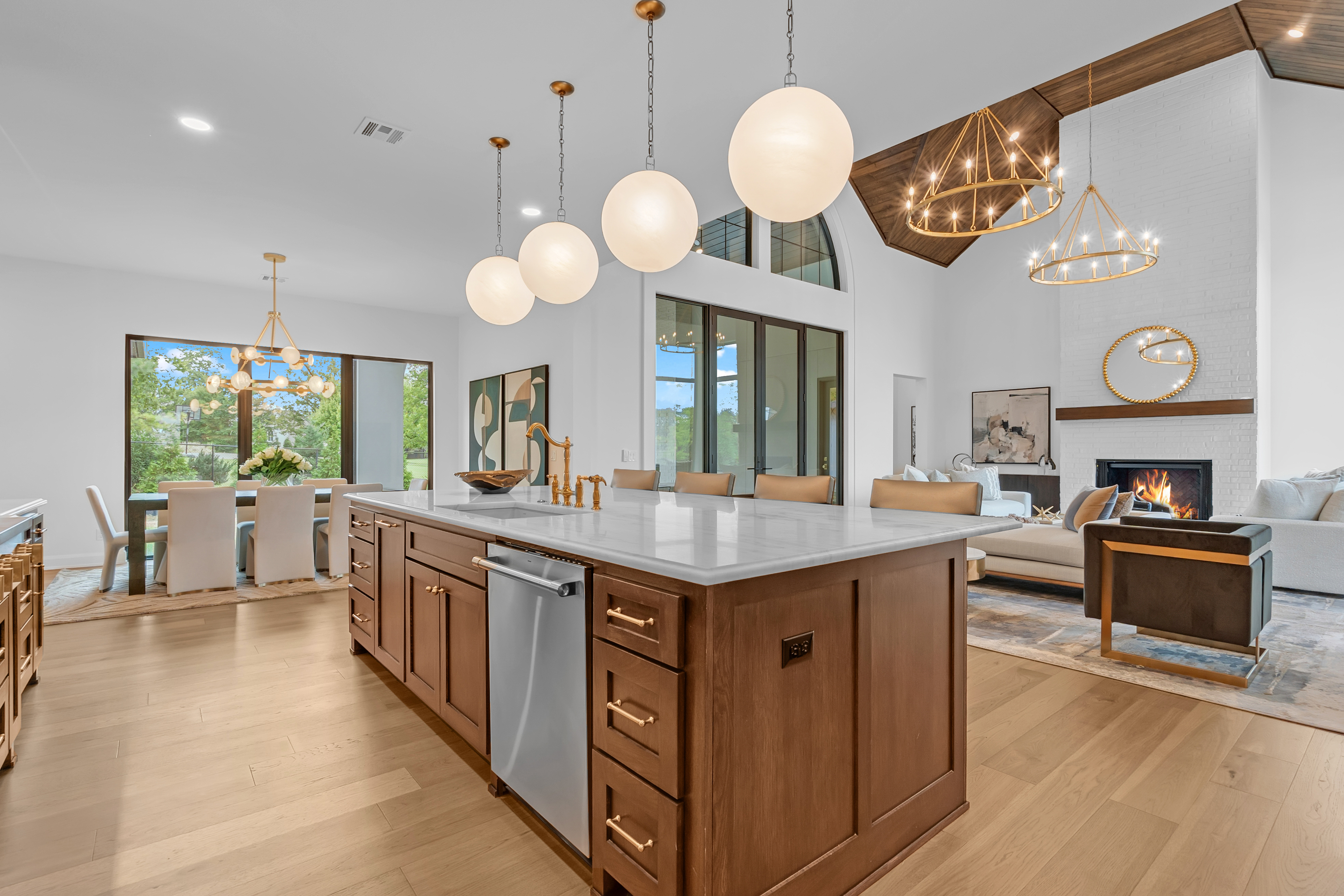 10604 S HOLLEY ST - Gallery Image 72