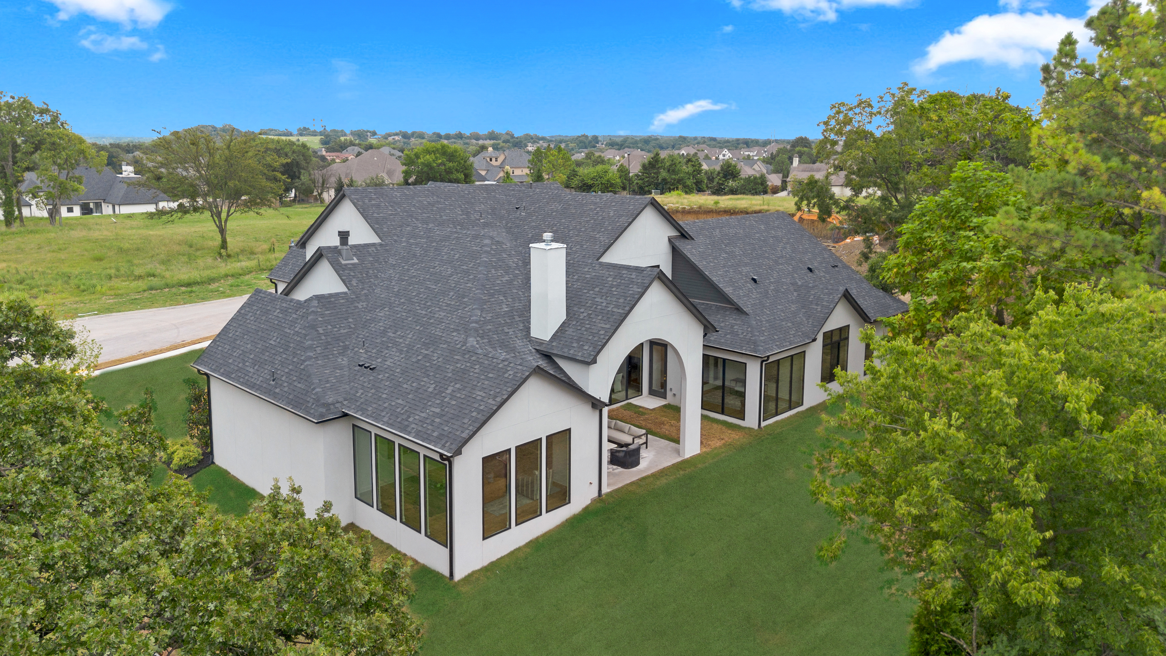 10604 S HOLLEY ST - Gallery Image 100